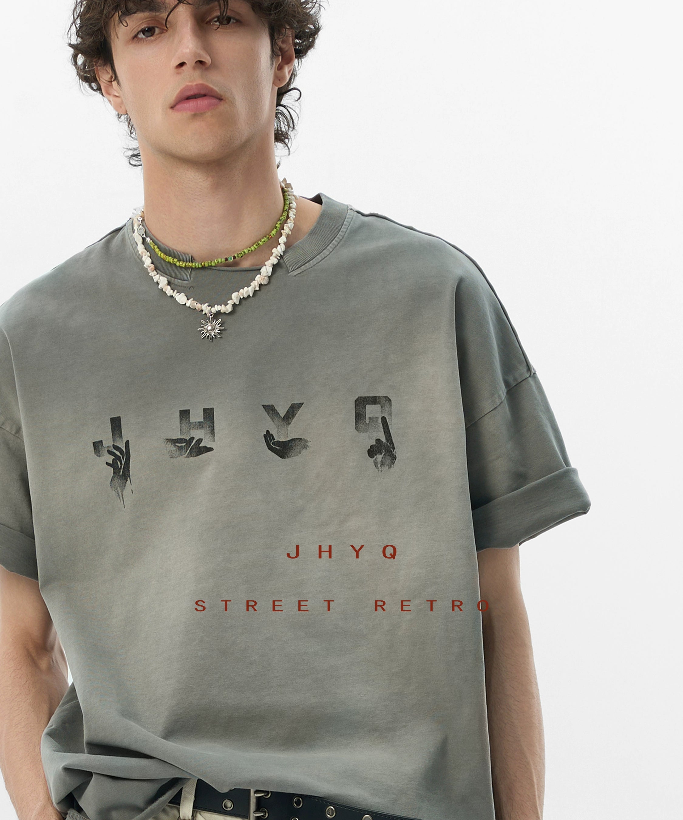 【水洗系列】JHYQ美式做旧创意手势印花落肩双领短袖T恤男夏宽松
