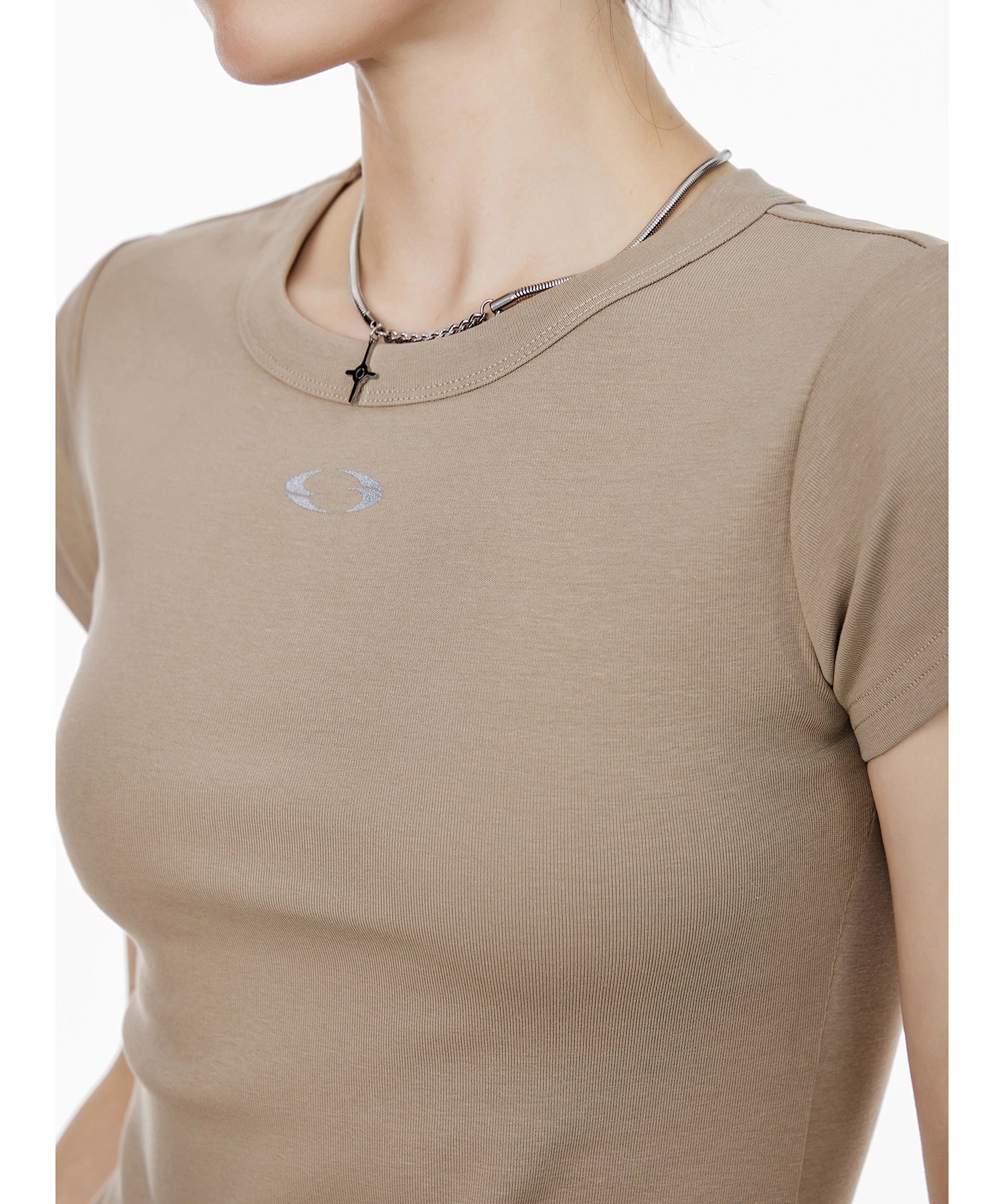 ICH MODE 美式修身短袖T恤女夏季新款流行辣妹短款正肩半袖上衣t