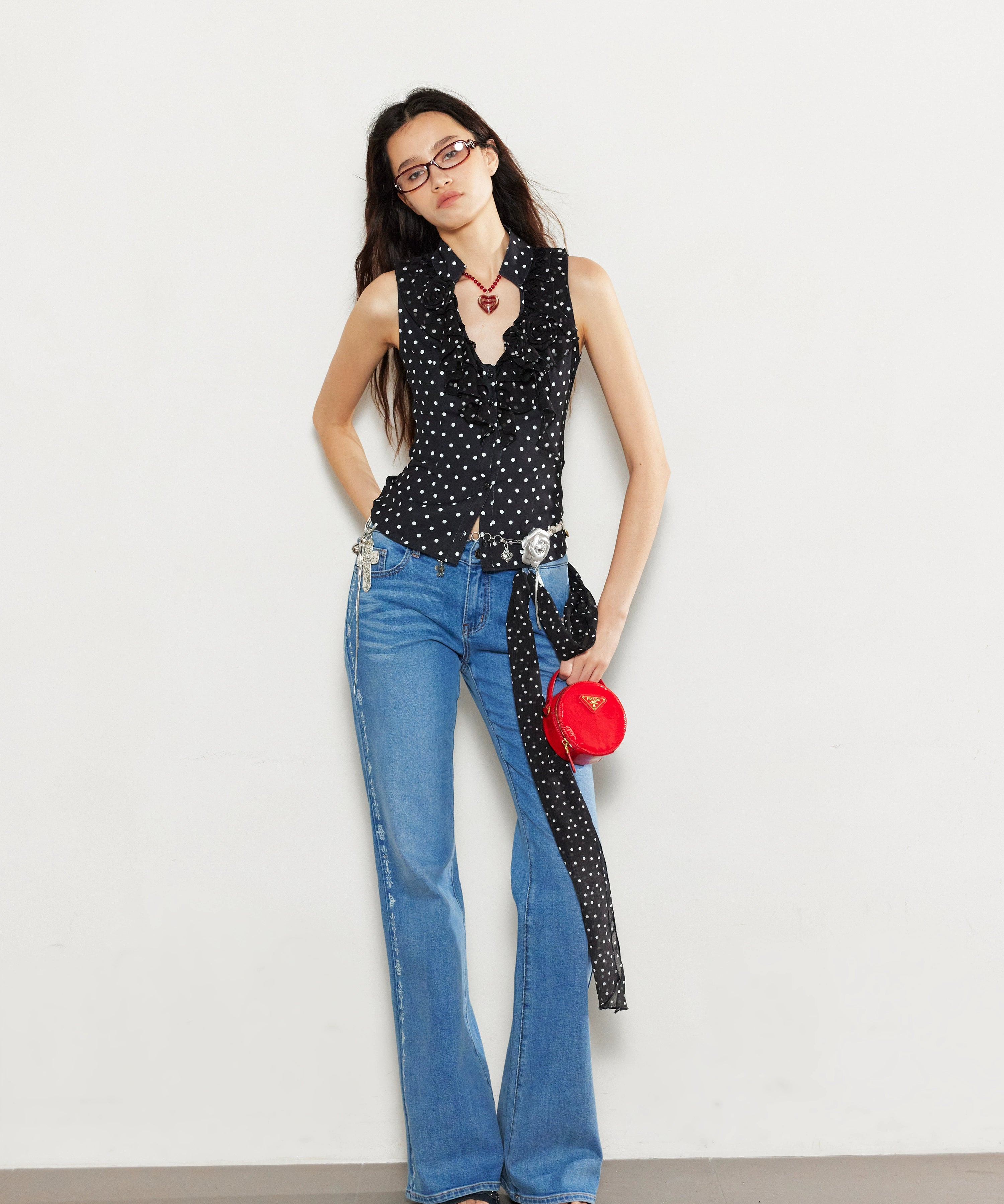 2th Desire蕾丝爱心刺绣波点玫瑰花露背外穿上衣无袖V领马甲背心