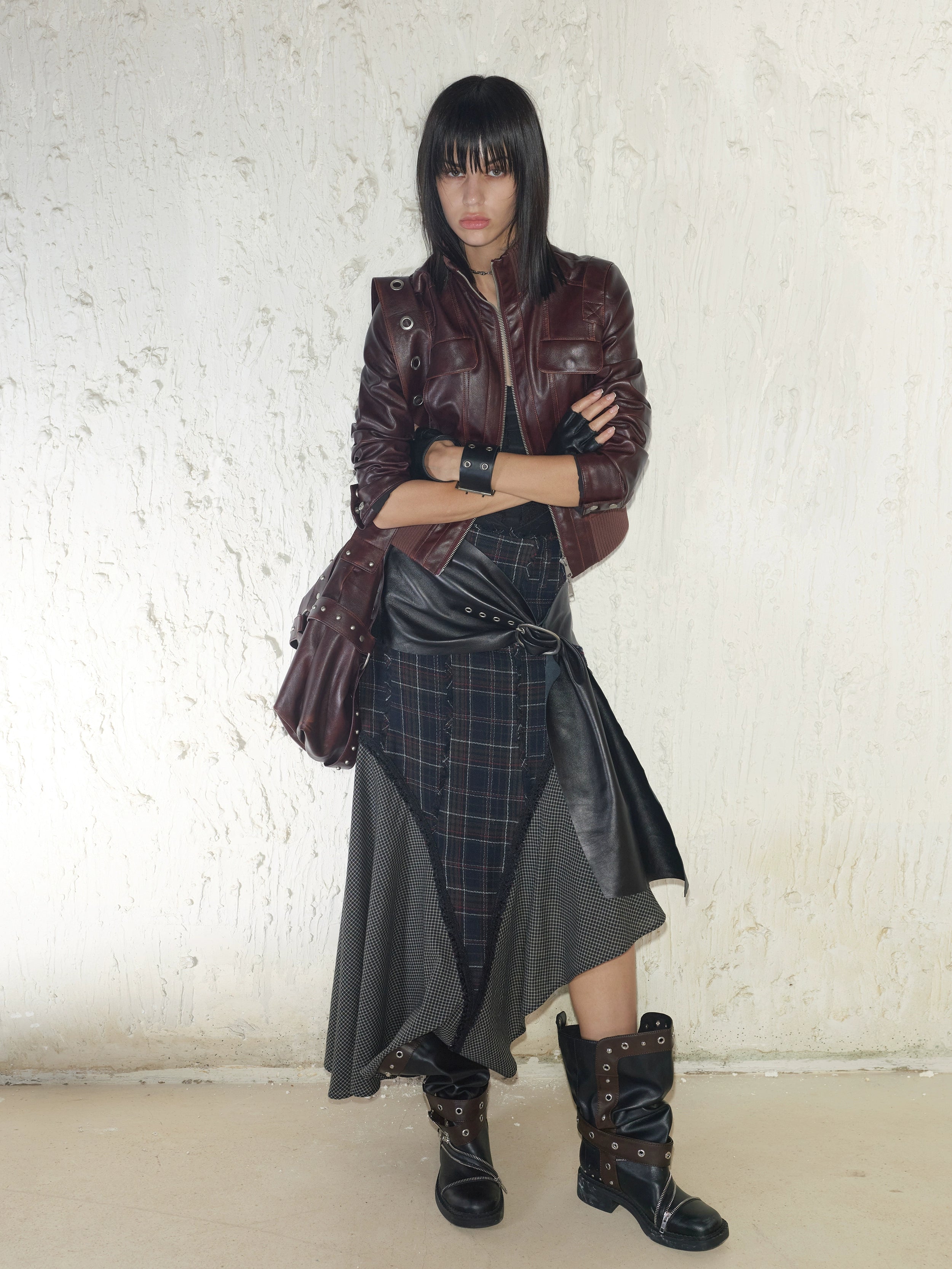 2th Desire朋克感做旧擦色立领修身拉链正肩短款机车皮衣夹克外套