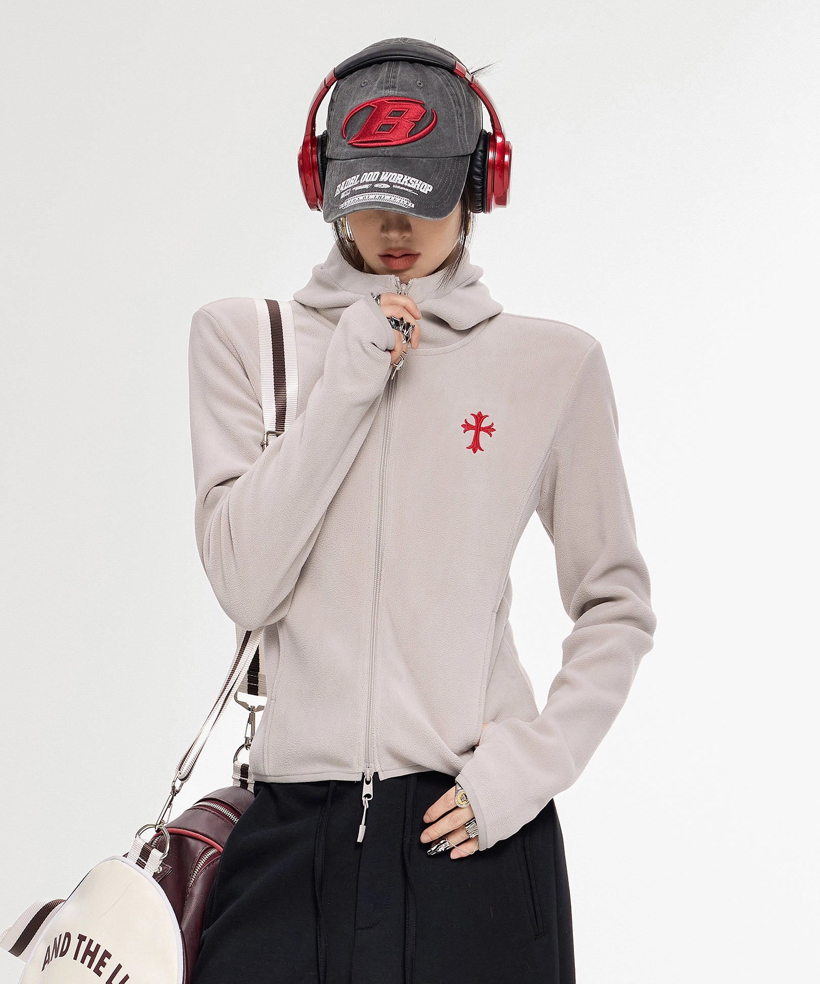 ICH MODE 美式复古摇粒绒短外套女新款秋冬连帽开衫卫衣修身上衣