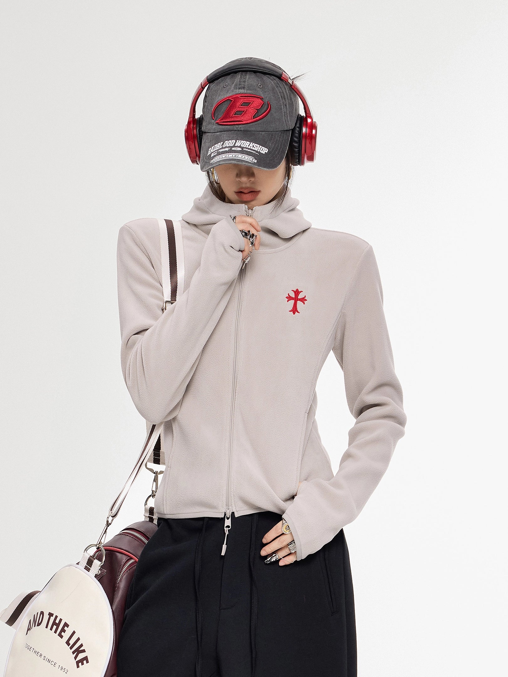 ICH MODE 美式复古摇粒绒短外套女新款秋冬连帽开衫卫衣修身上衣