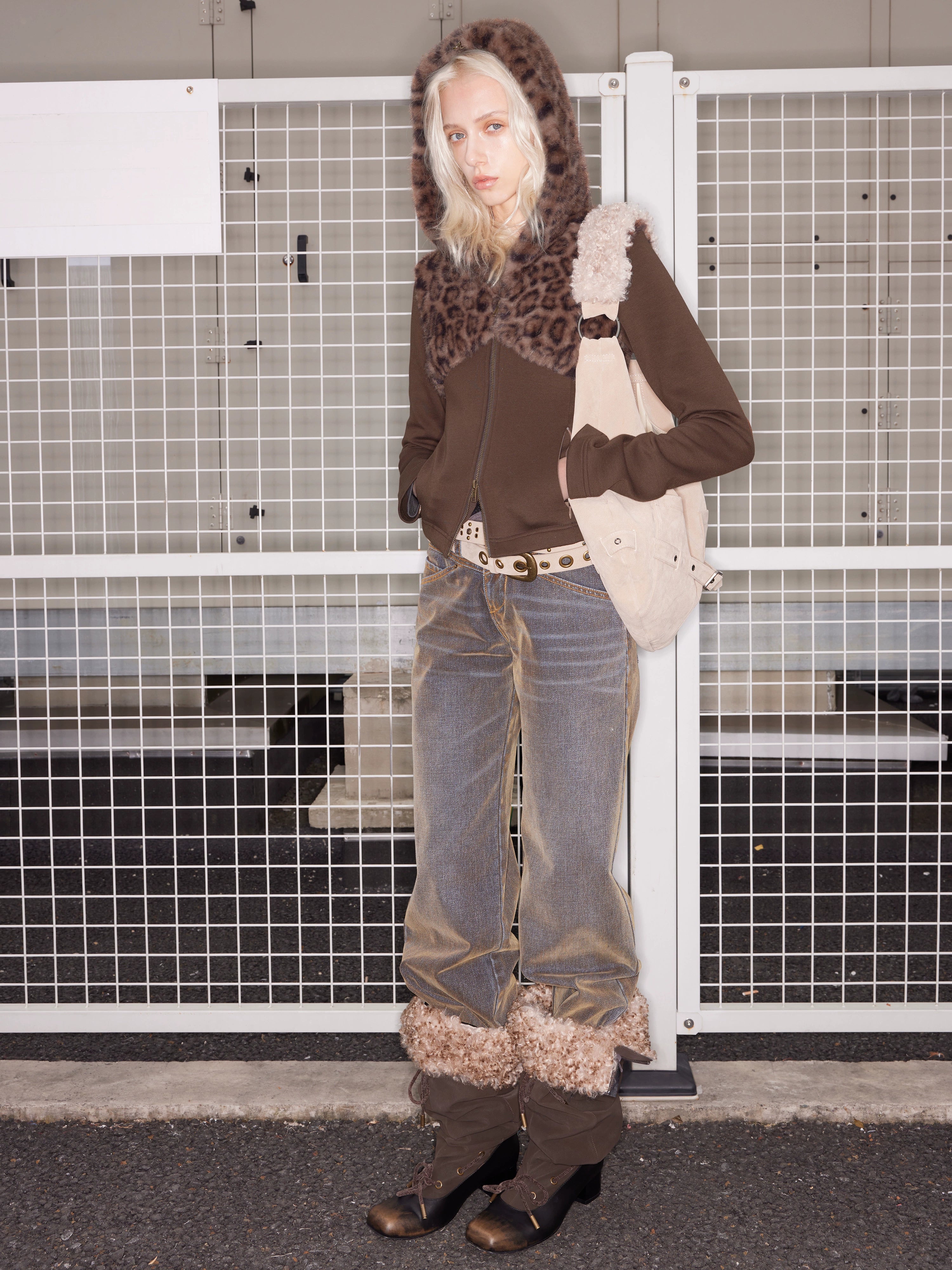 2th Desire冬日慵懒感保暖羊毛拼接连帽针织拉链翻领羊羔毛开衫女