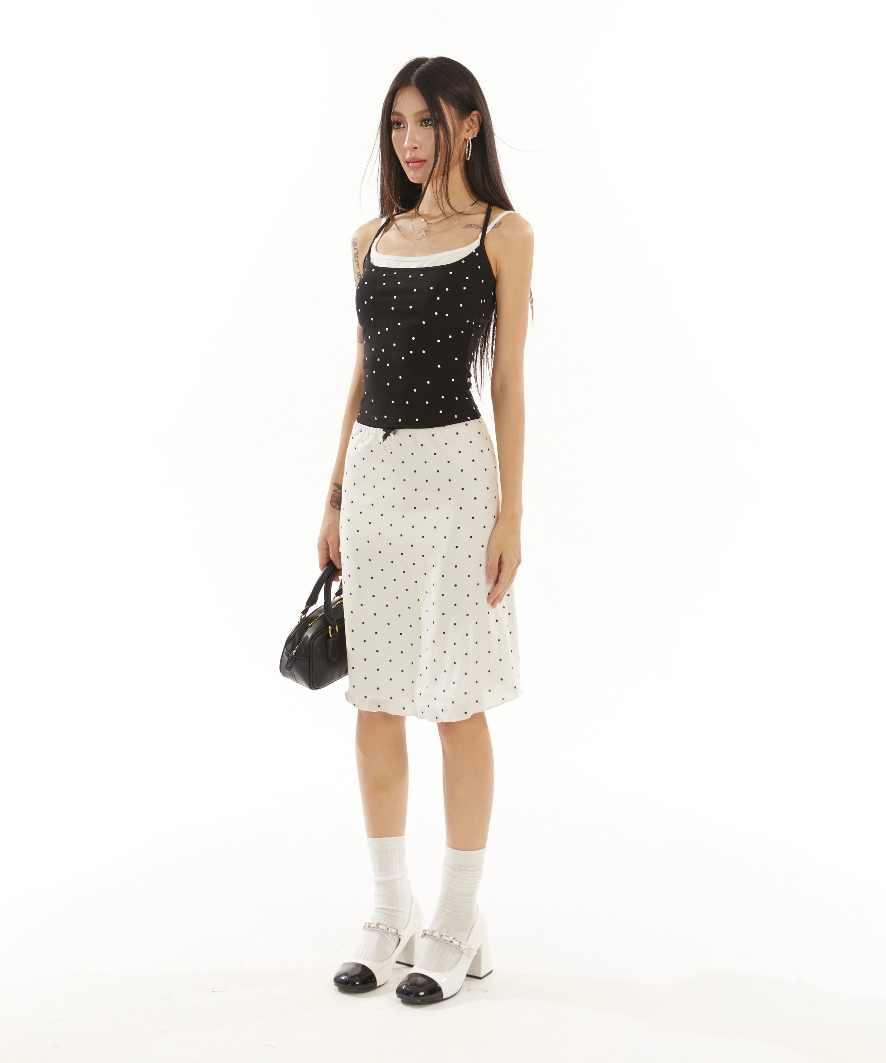 野生zero 波点半身裙女夏设计感小众辣妹气质显瘦a字海边中长裙子