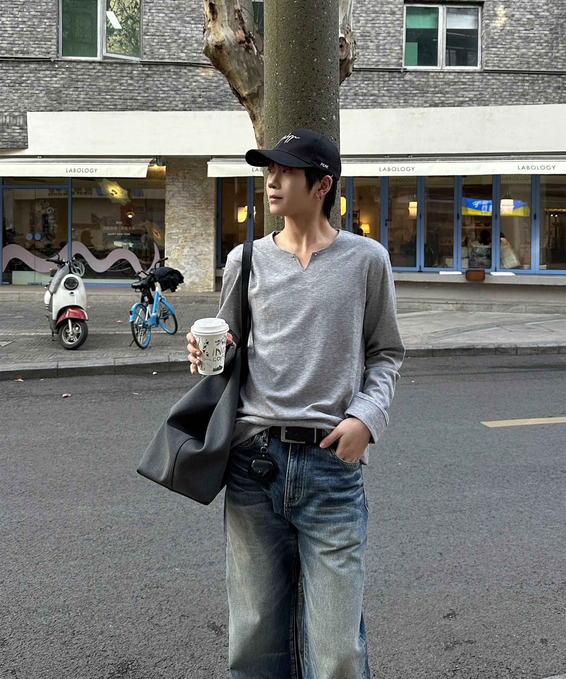 双色V领格纹拼接长袖T恤打底日常通勤搭配TERRAINCOGNITA25SS