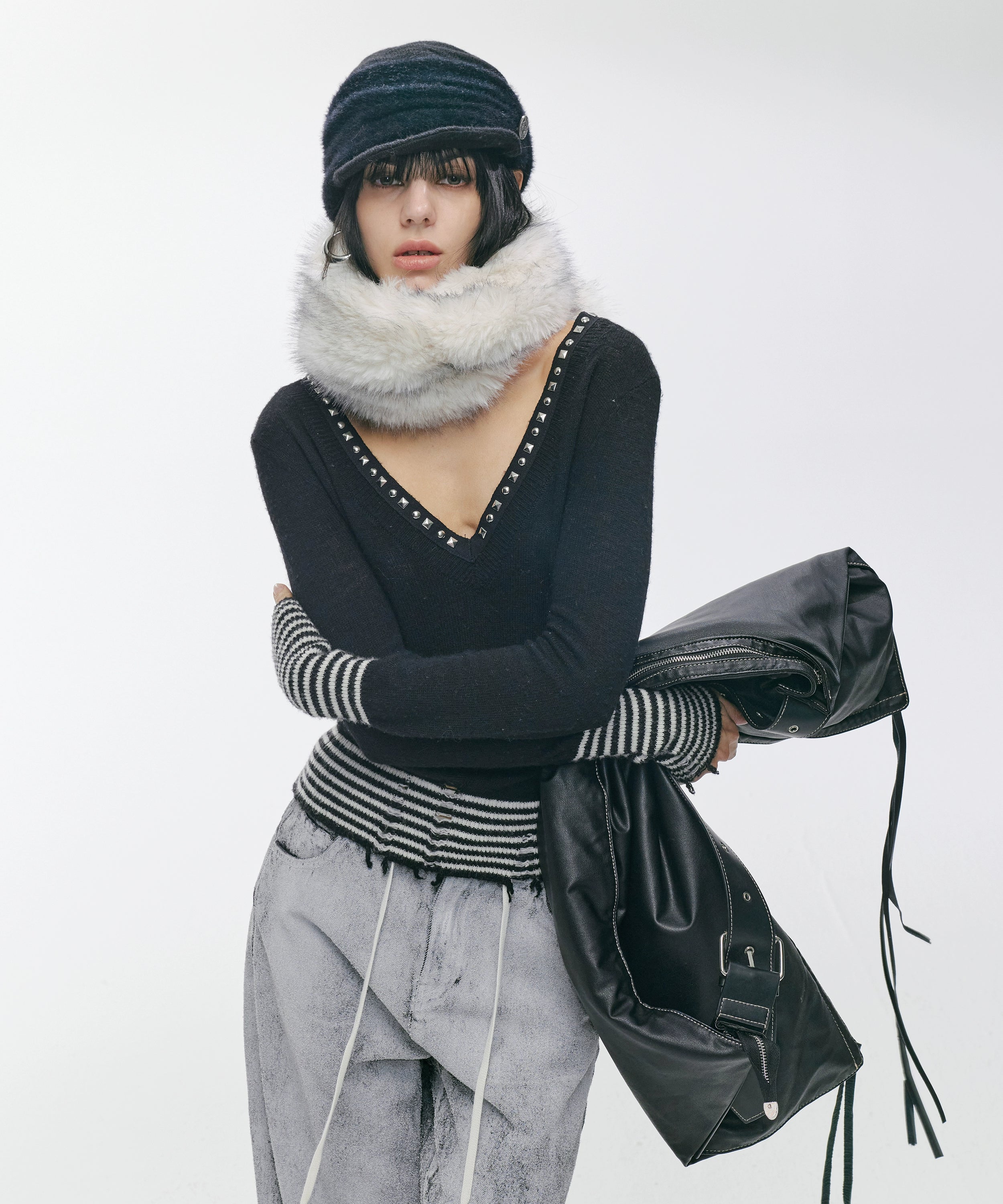 2th Desire原创朋克铆钉v领条纹拼接弹力修身打底羊毛针织衫上衣