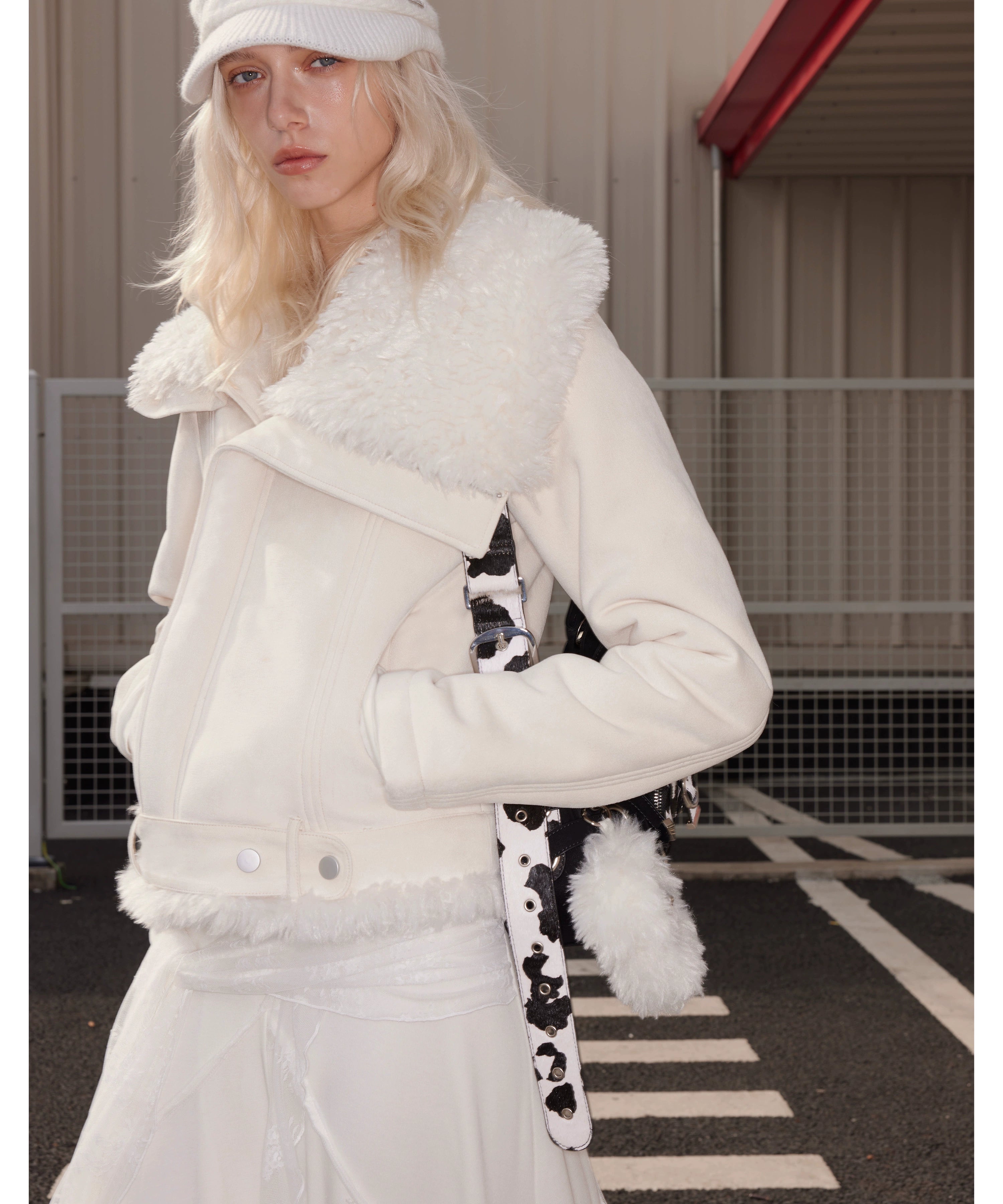 2th Desire不对称毛绒翻领皮毛一体外套加绒加厚短款修身机车夹克