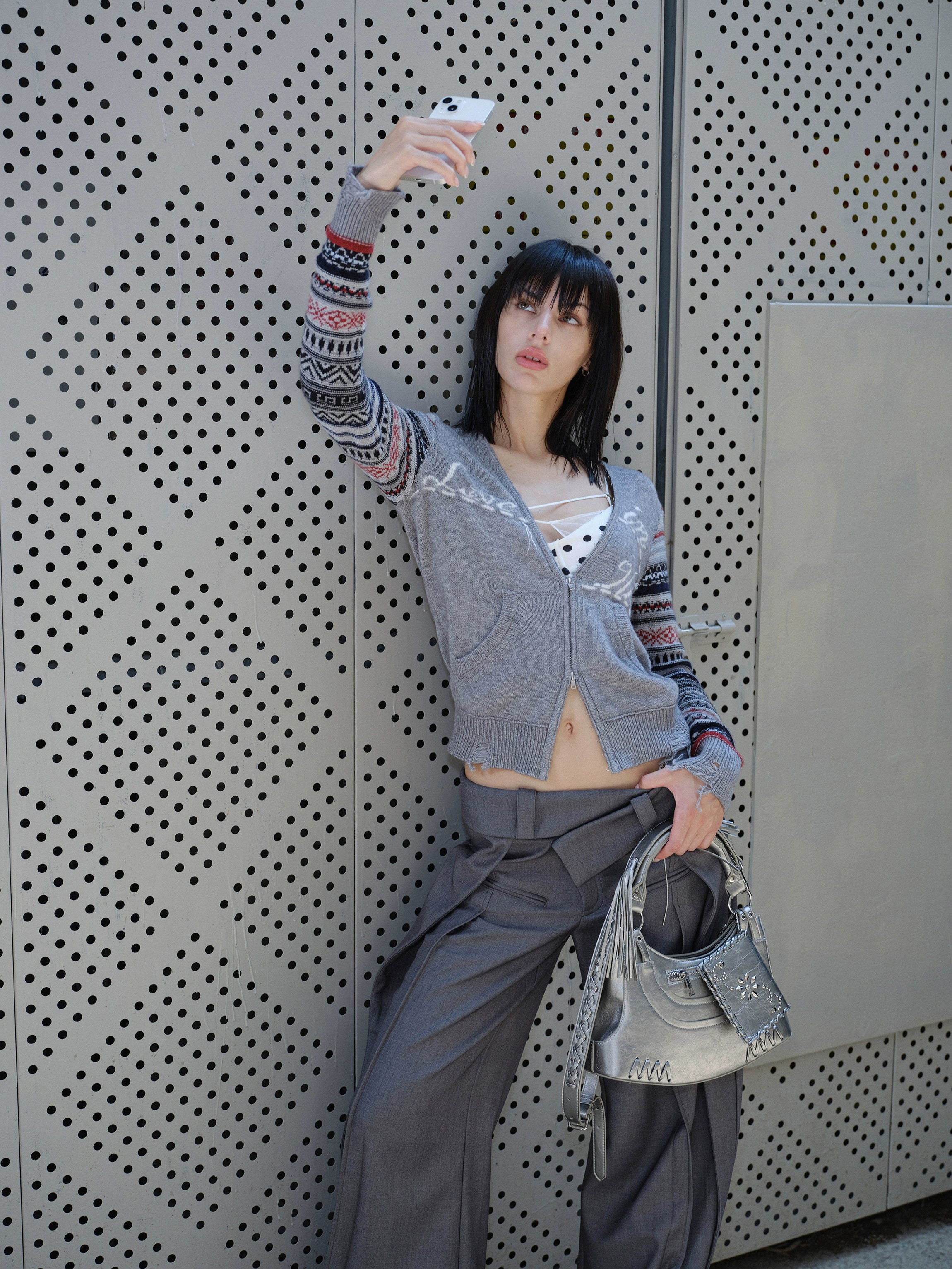 2th Desire费尔岛复古条纹提花字母v领修身针织开衫双头拉链外套