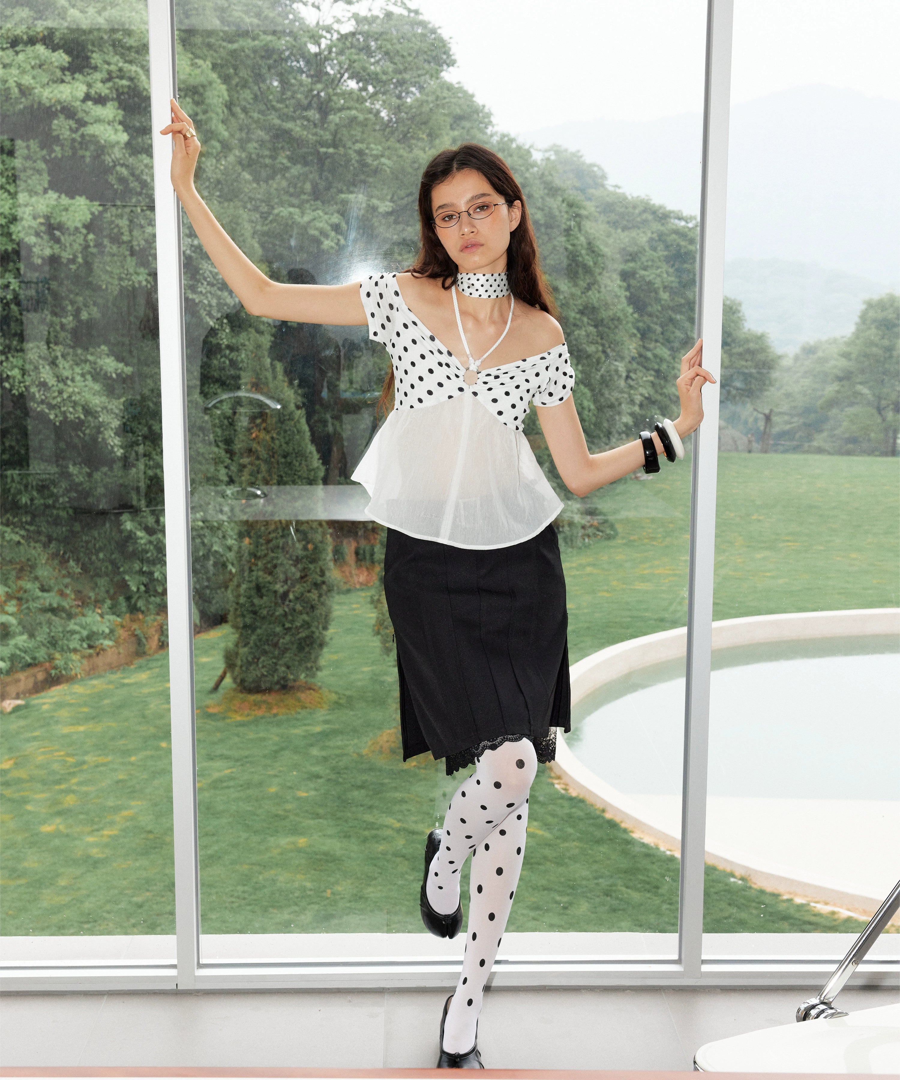 2th Desire朋克铆钉皮腰头拼接蕾丝H型显瘦开衩假两件西装半裙女