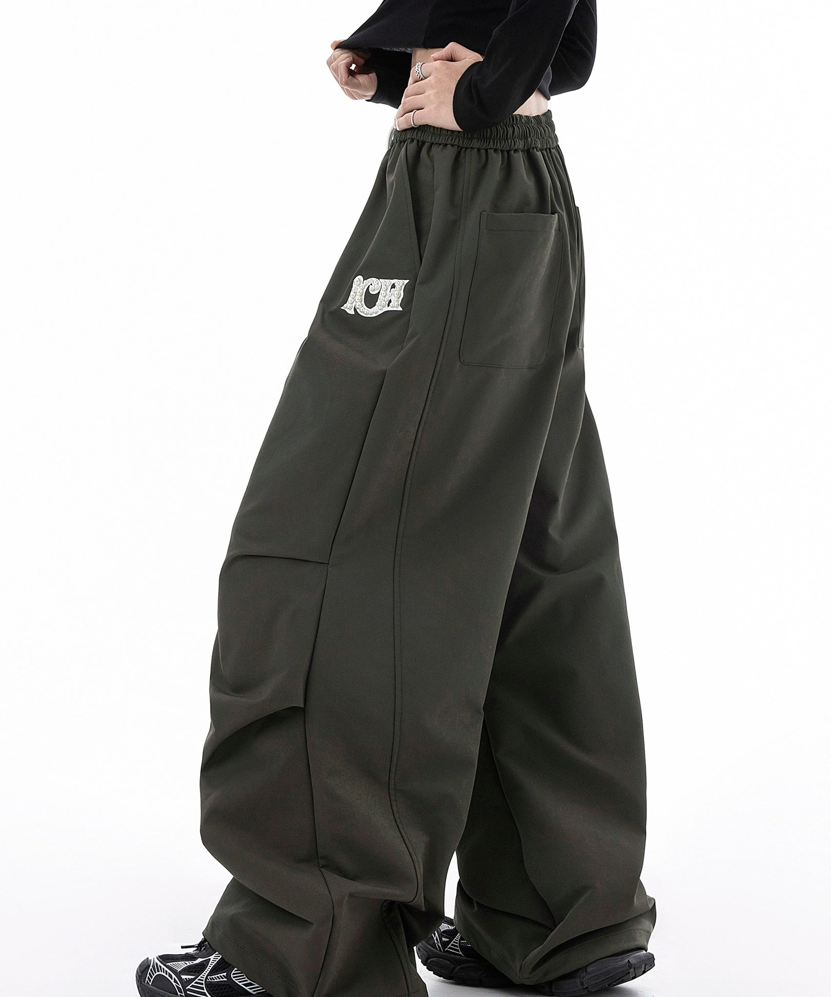 ICH MODE 美式复古珍珠休闲裤女宽松伞兵裤直筒裤阔腿弯刀运动裤