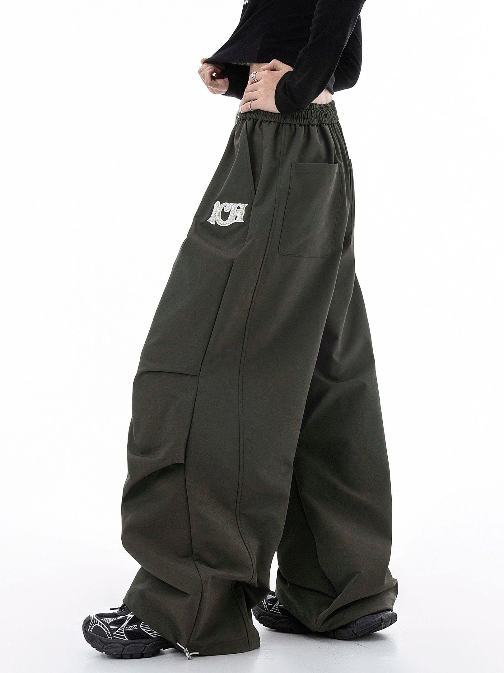 ICH MODE 美式复古珍珠休闲裤女宽松伞兵裤直筒裤阔腿弯刀运动裤