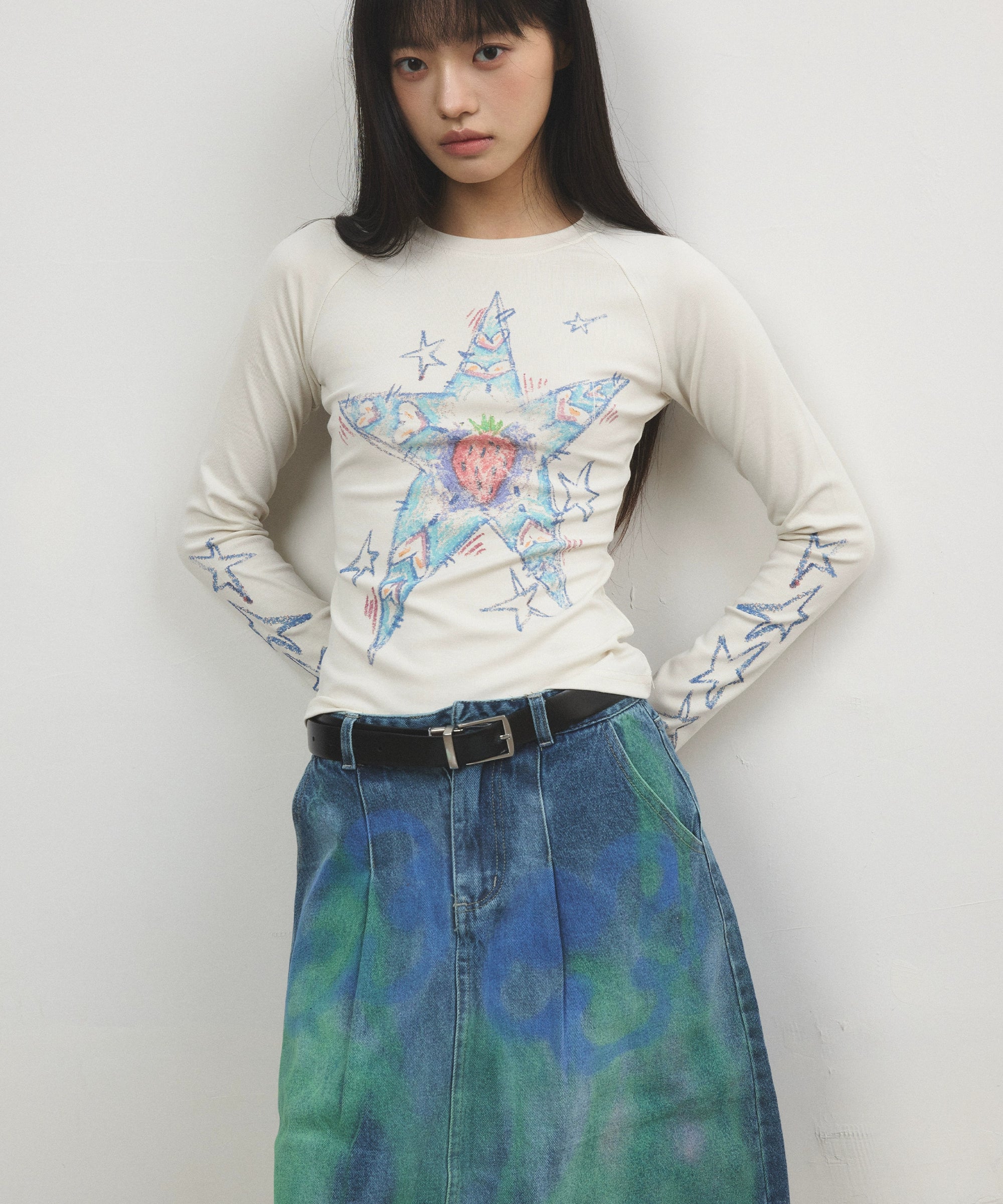 eeeeArtmonster“星星草莓多士”蜡笔手绘涂鸦长袖T恤辣妹打底衫