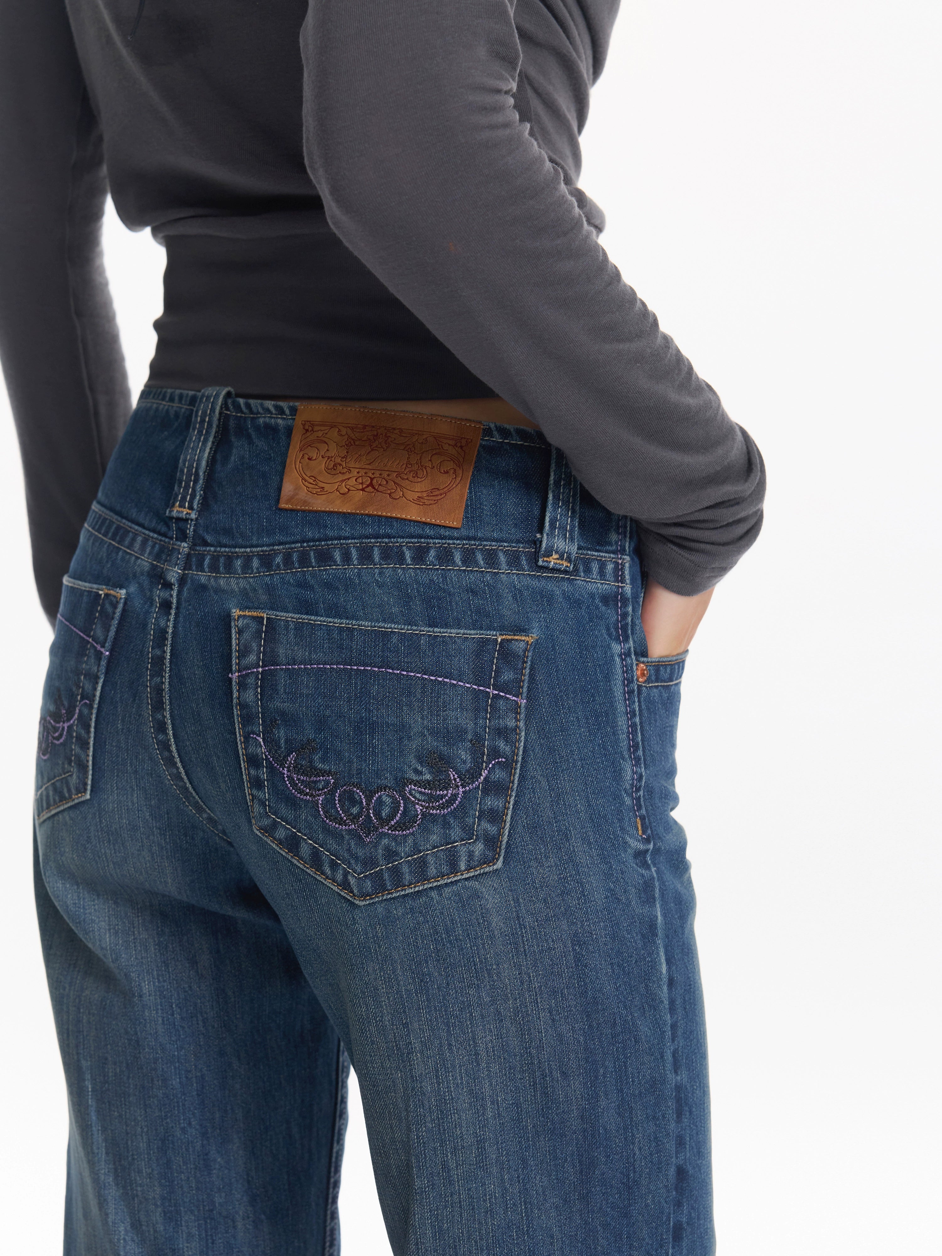 2th Desire 复古撞色刺绣无腰头低腰直筒垂感修身水洗蓝牛仔裤女