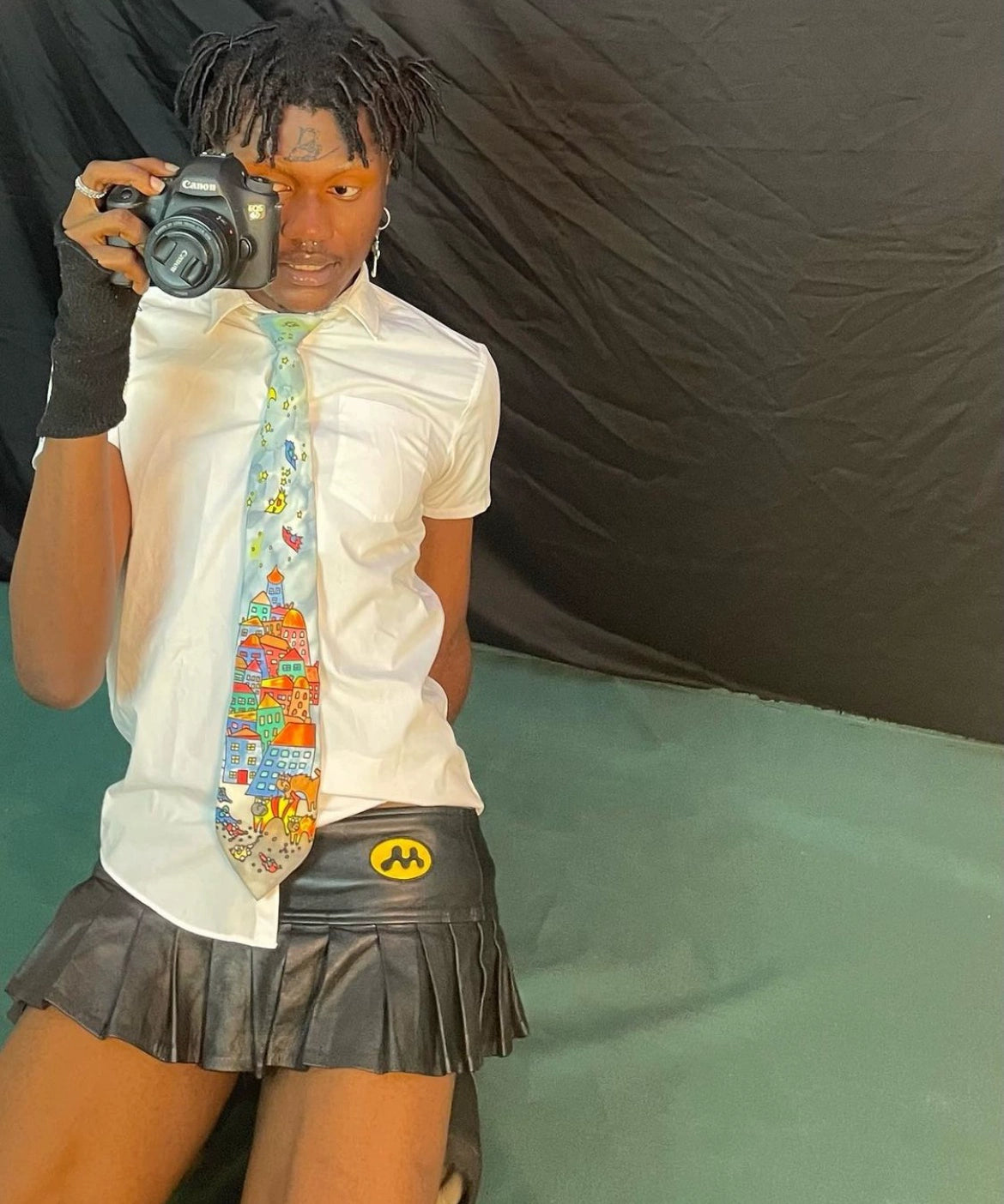 （晚安安）现货mowalola多文化辣妹格纹/皮裙  百褶裙 腰部可调节