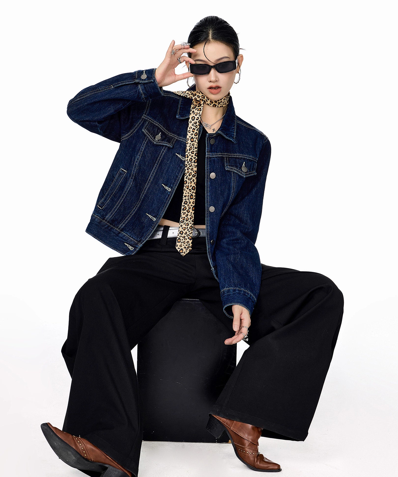 ICH MODE 美式复古做旧牛仔外套女秋冬2025新款短款开衫夹克上衣