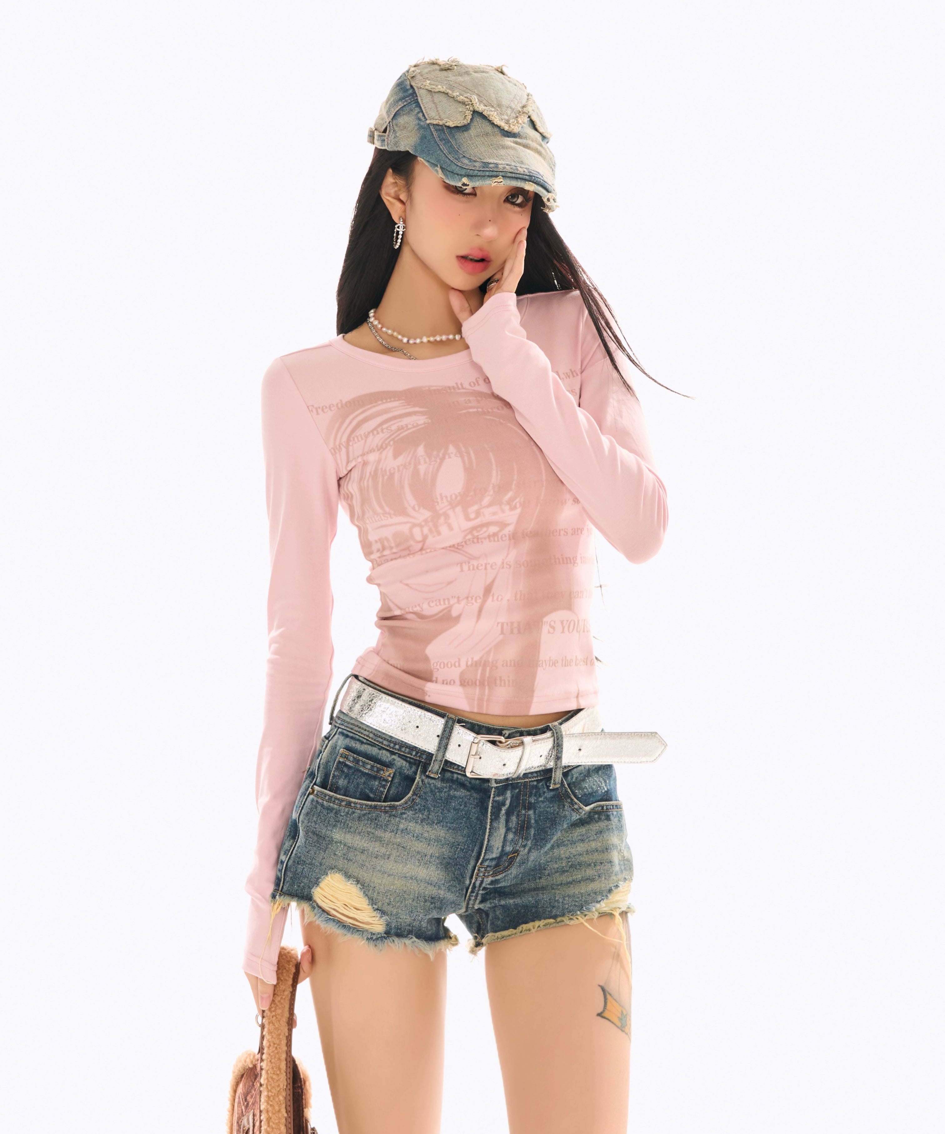 野生zerocircle 灰粉色正肩长袖t恤女秋辣妹修身显瘦印花小众上衣