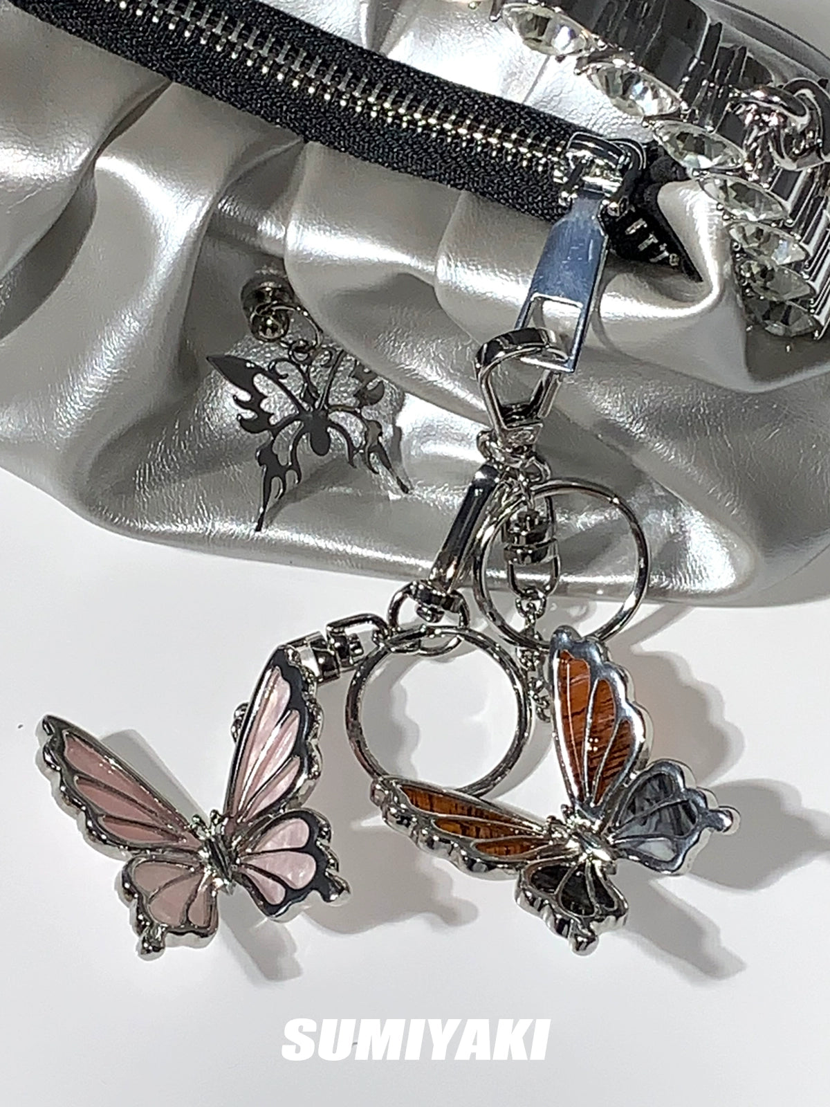 直接封神的破茧蝴蝶钥匙扣！SUMIYAKI 包包挂件小众设计钥匙扣