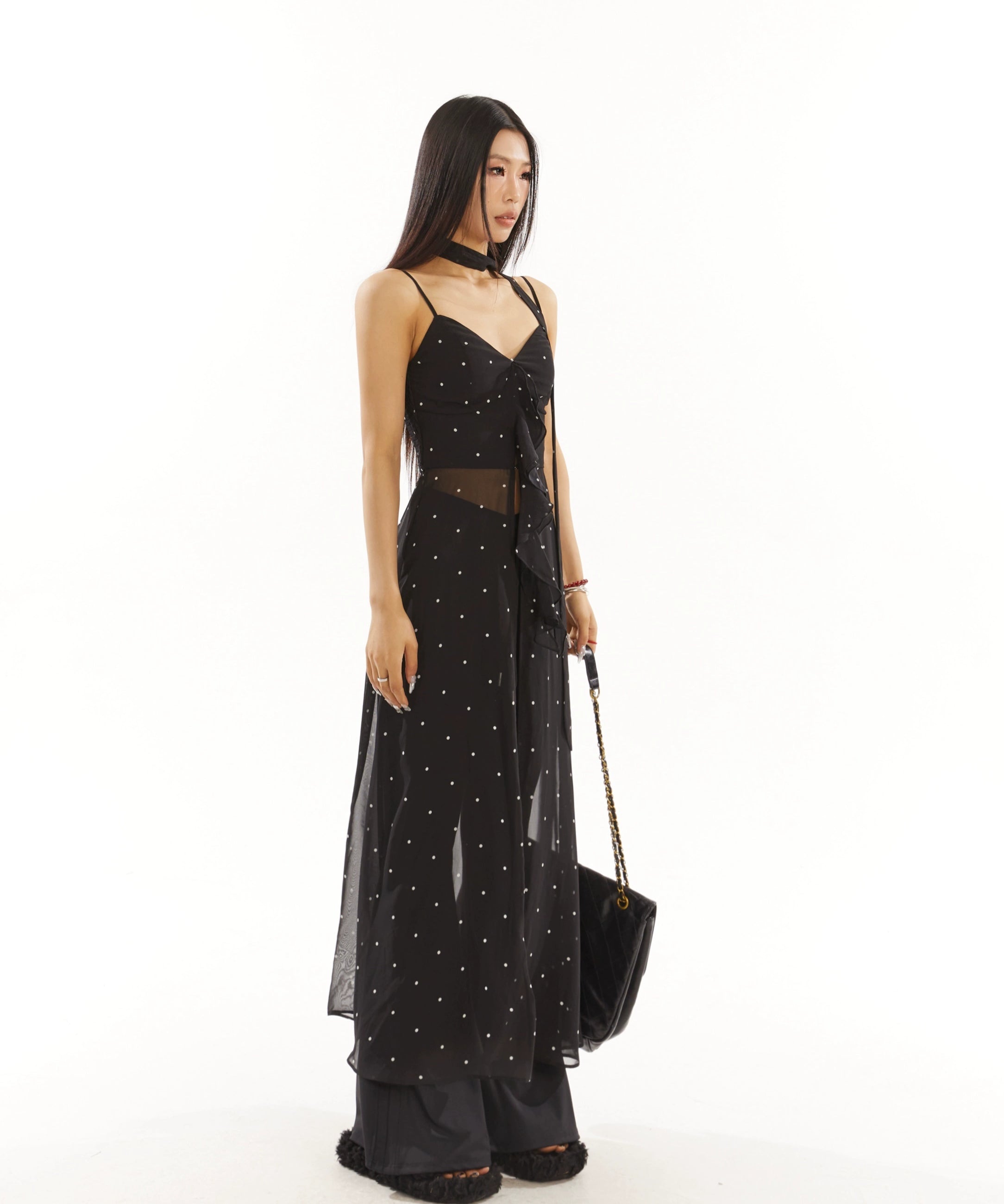 野生zero黑白色波点薄款吊带连衣裙女夏季设计感辣妹修身开叉裙子