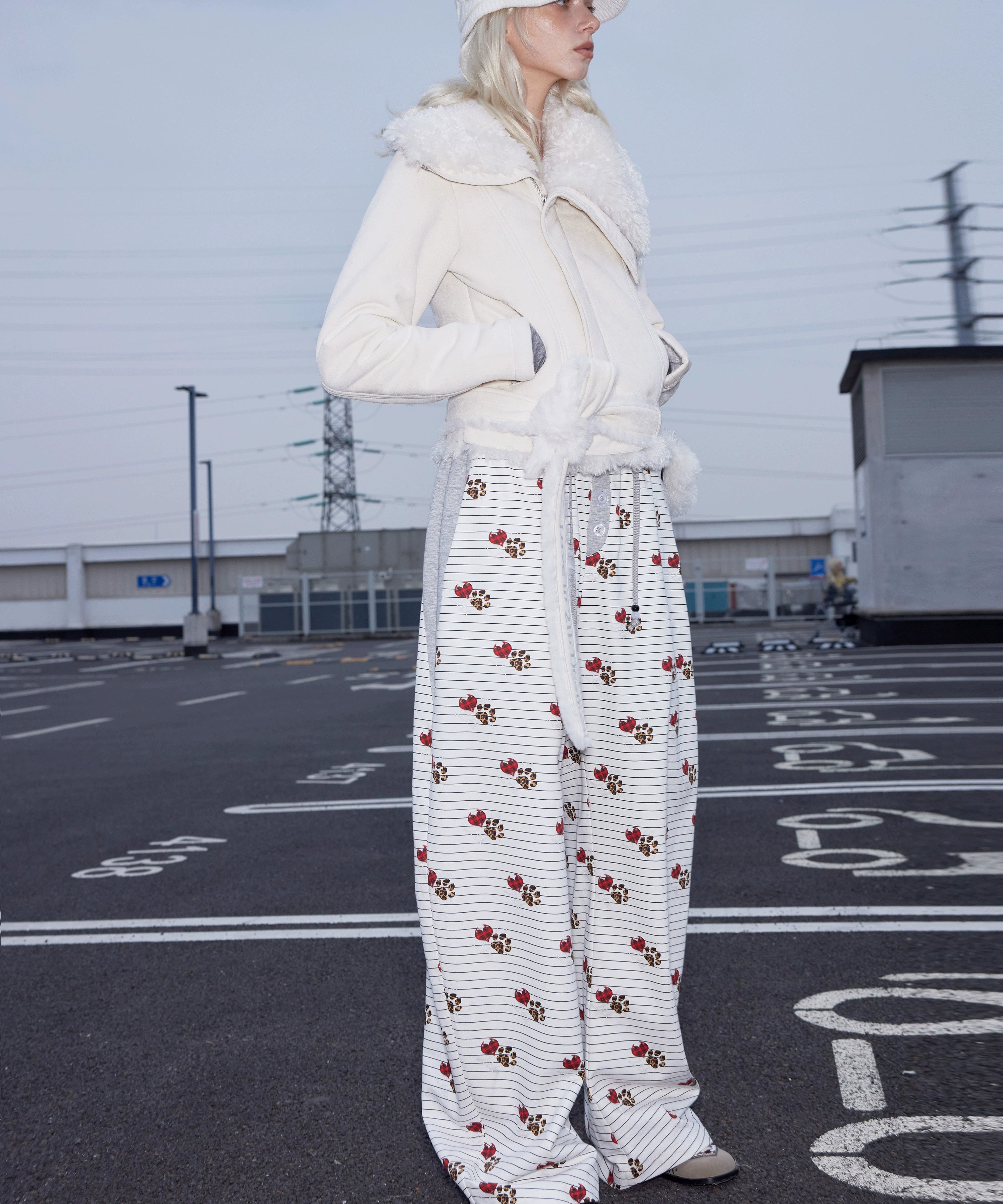 2th Desire莱赛尔定织原创恶魔爱心小狗爪印格纹串珠休闲香蕉裤女