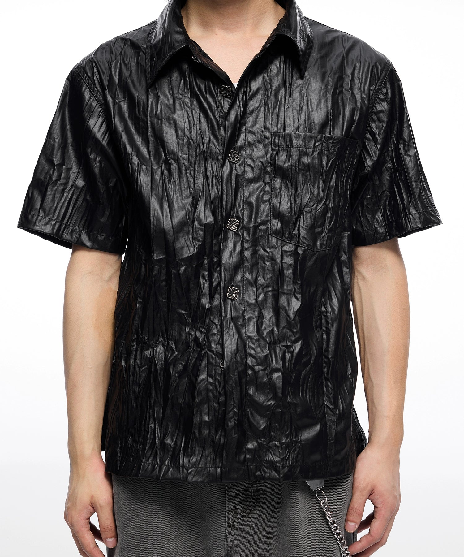 皮感肌理褶皱短袖衬衫定制金属纽扣boxy版型男TERRAINCOGNITA24SS