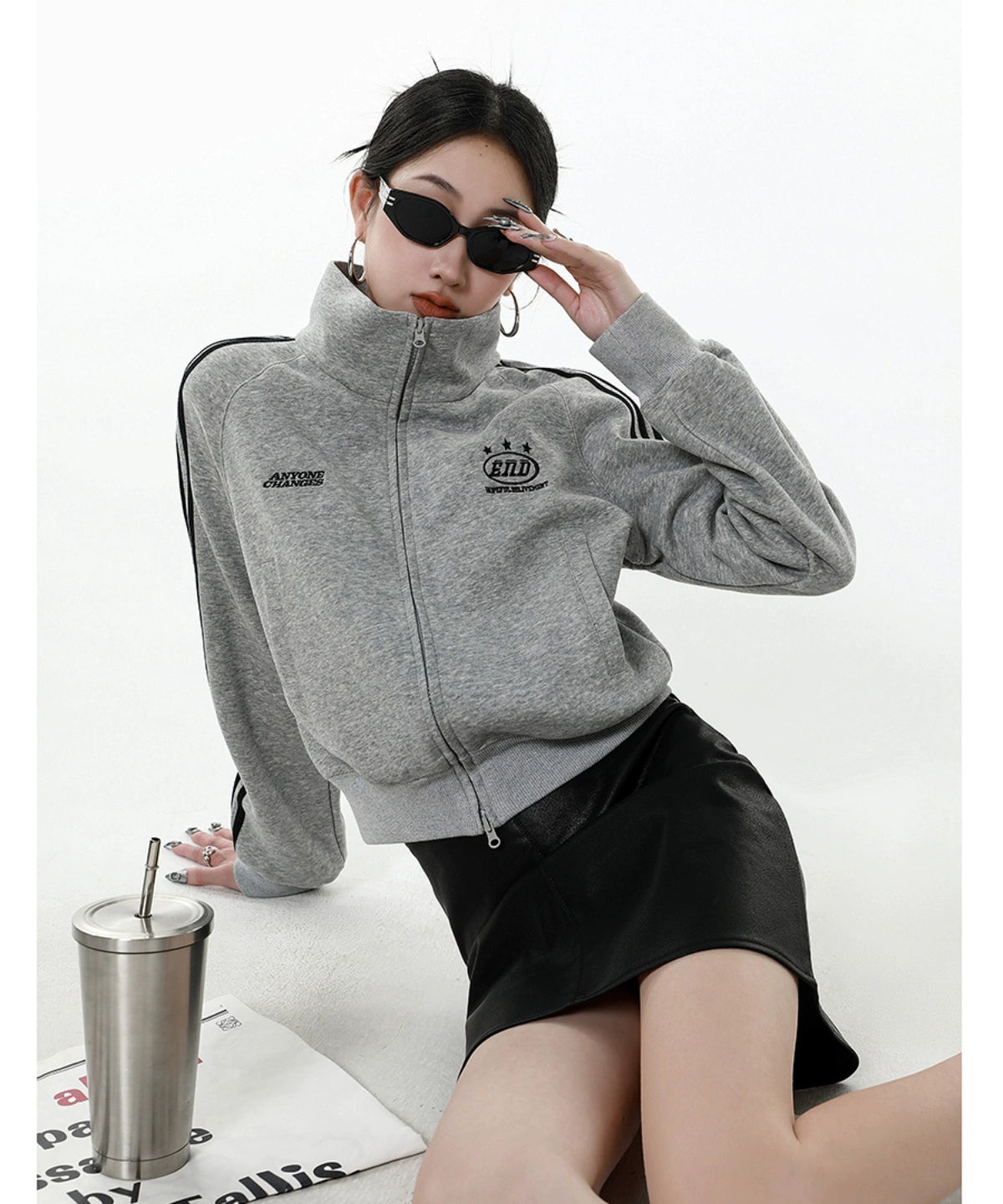 ICH MODE 美式修身短款黑色外套女2025新款秋冬运动连帽卫衣开衫