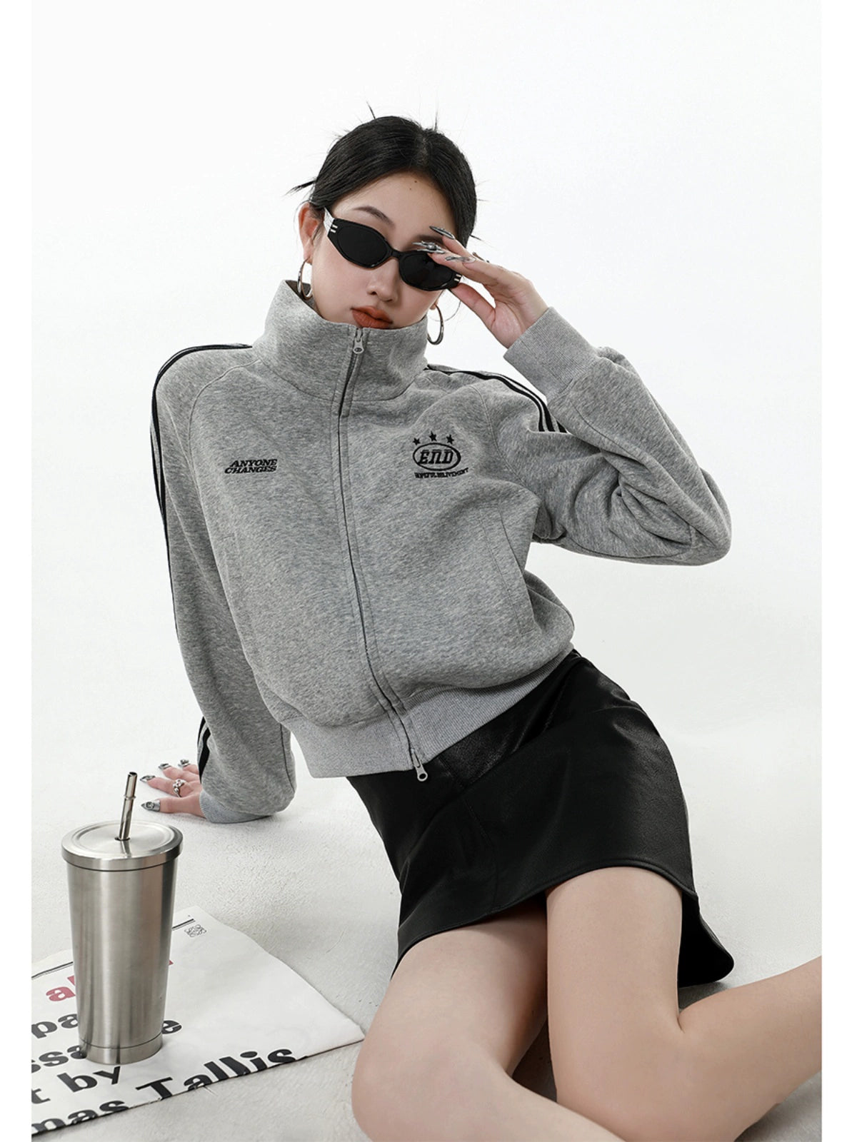 ICH MODE 美式修身短款黑色外套女2025新款秋冬运动连帽卫衣开衫