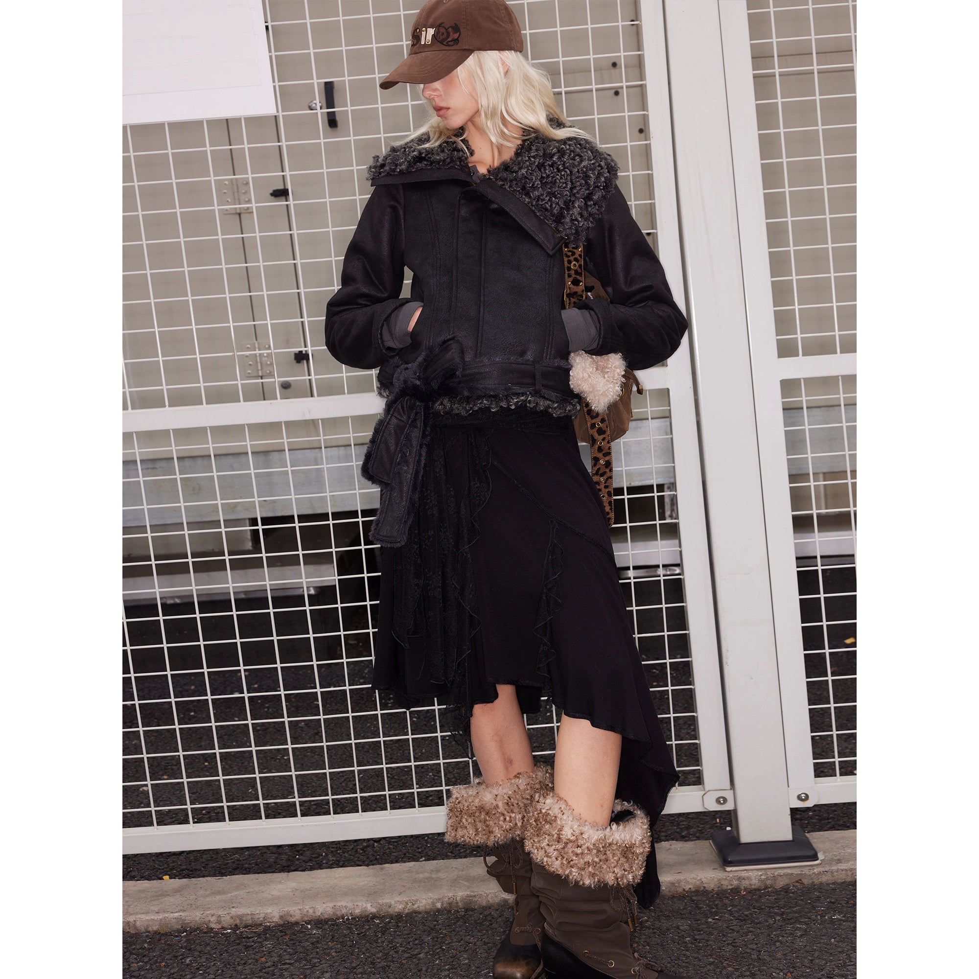 2th Desire羊毛蕾丝拼接绑带垂坠感不规则休闲慵懒显瘦针织半身裙