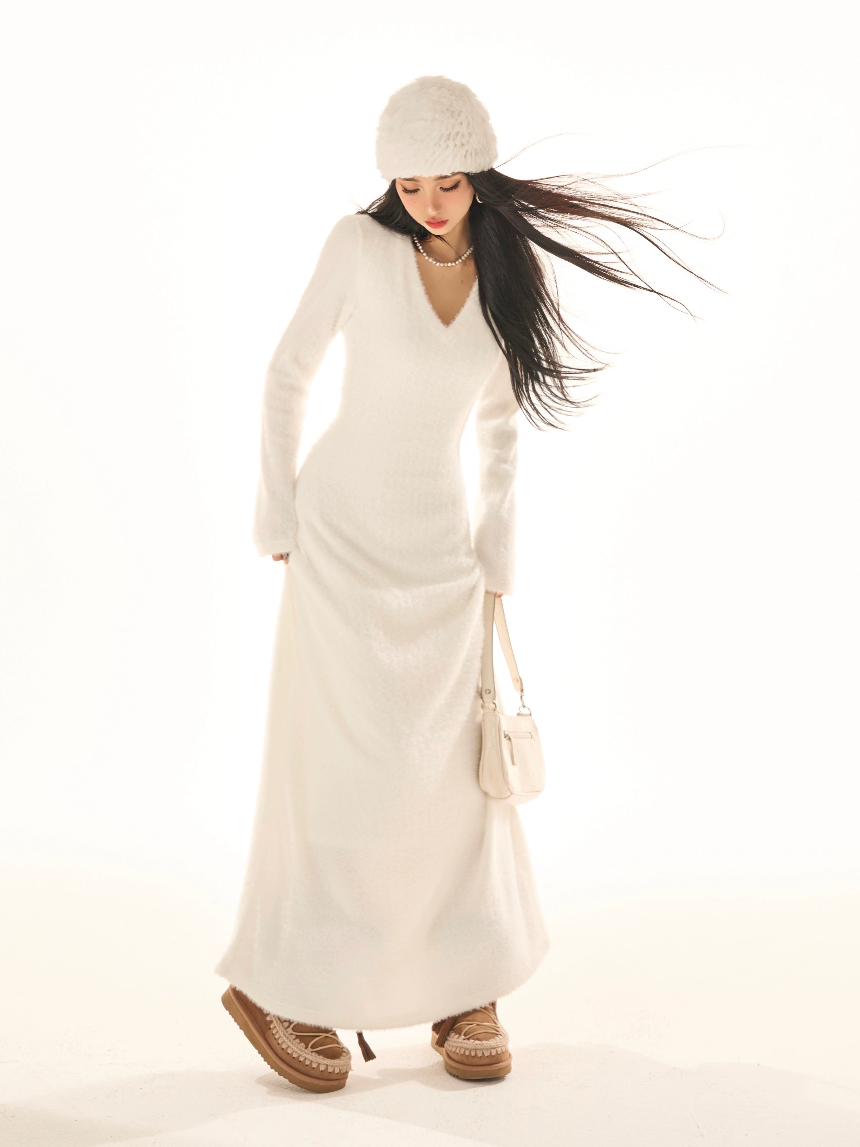 野生zerocircle 黑白色气质v领针织连衣裙女辣妹显瘦修身春季长裙