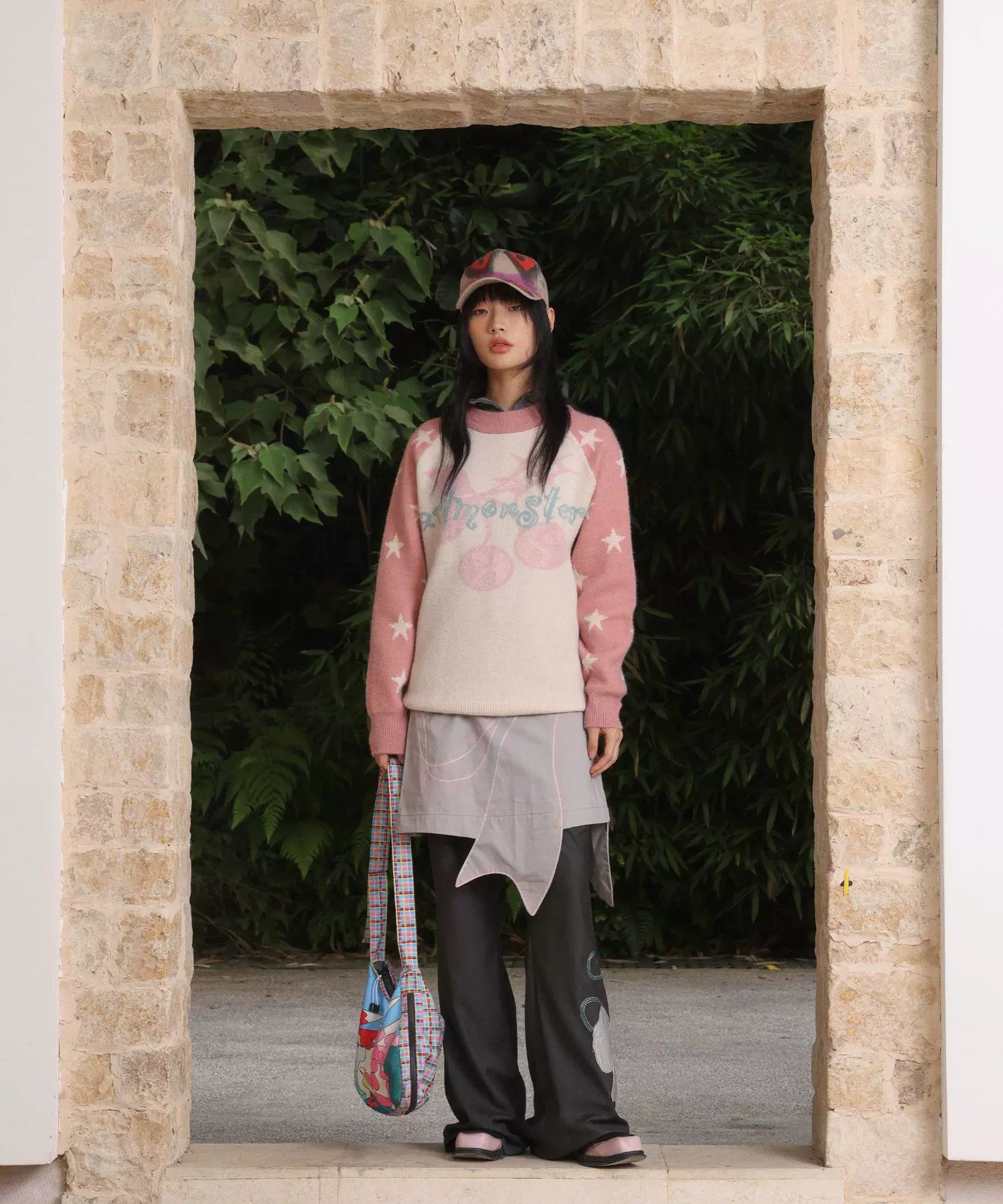 “电子樱桃”| eeeeArtmonster24FW创意樱桃印花拼色重磅圆领毛衣