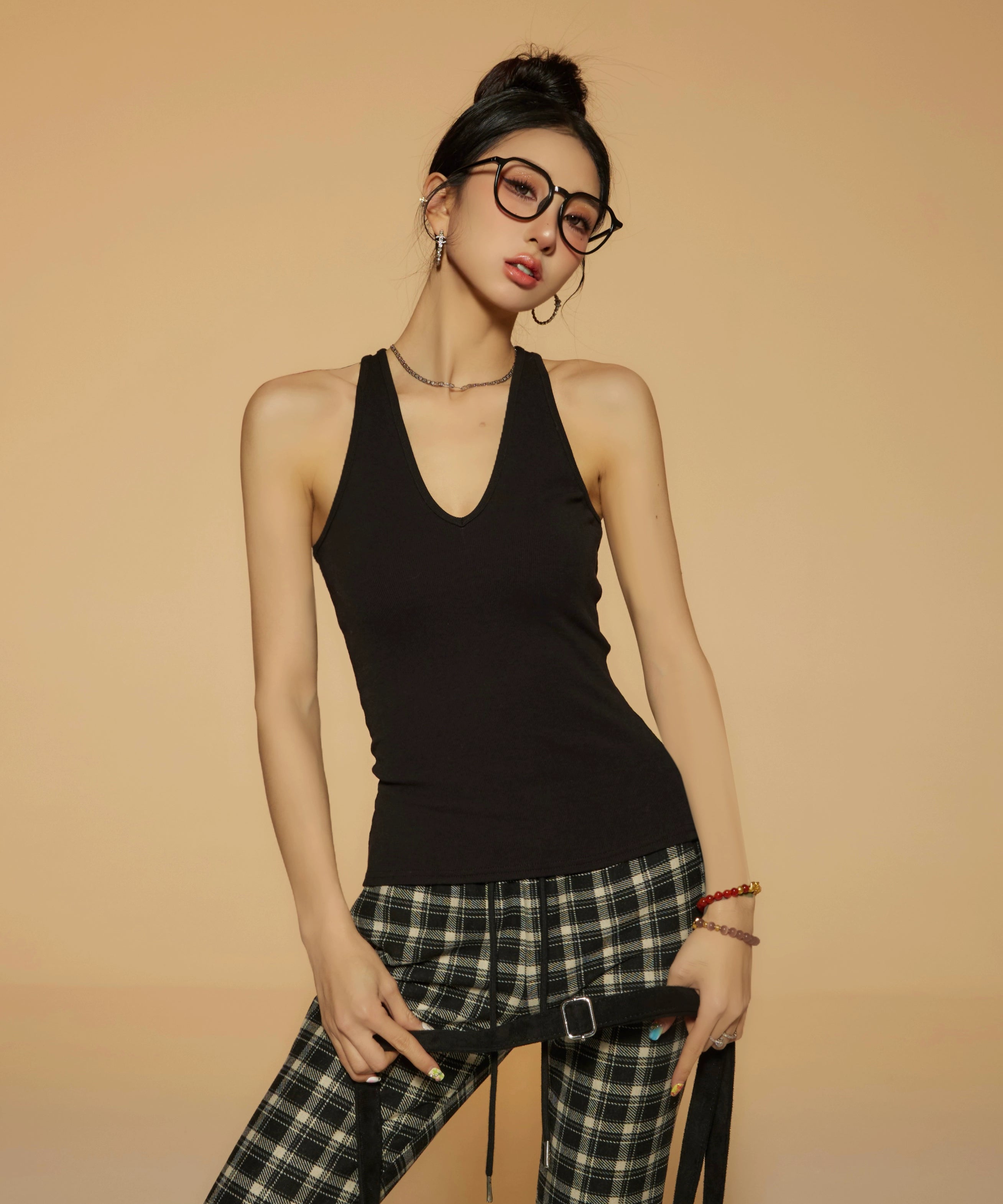 野生zero黑灰白色内搭针织v领背心女夏季外穿修身辣妹无袖上衣