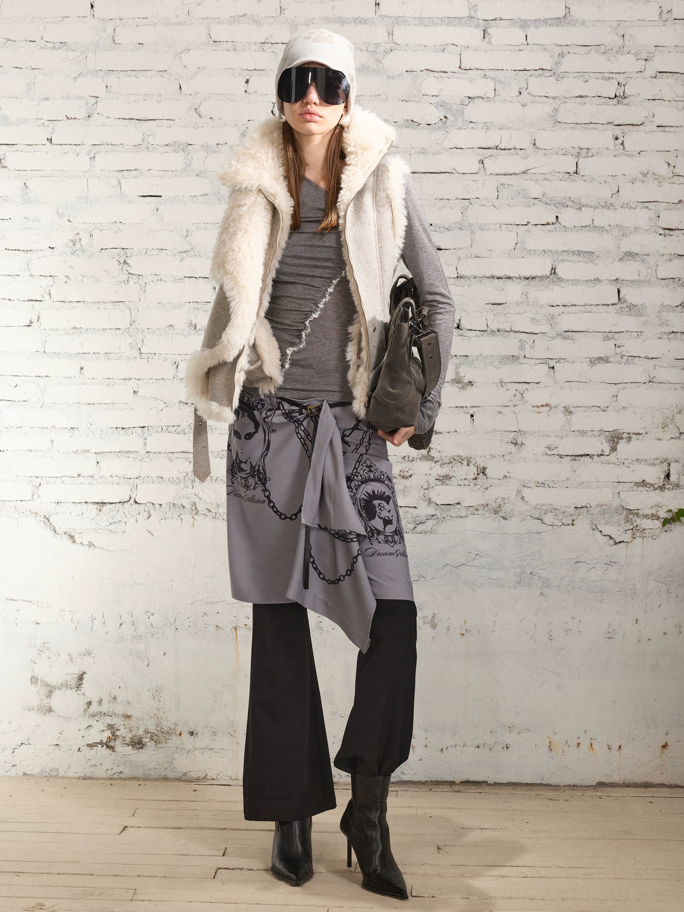 2th Desire复古时尚皮毛一体翻领羊毛马甲背心冬季新款羊羔毛外套