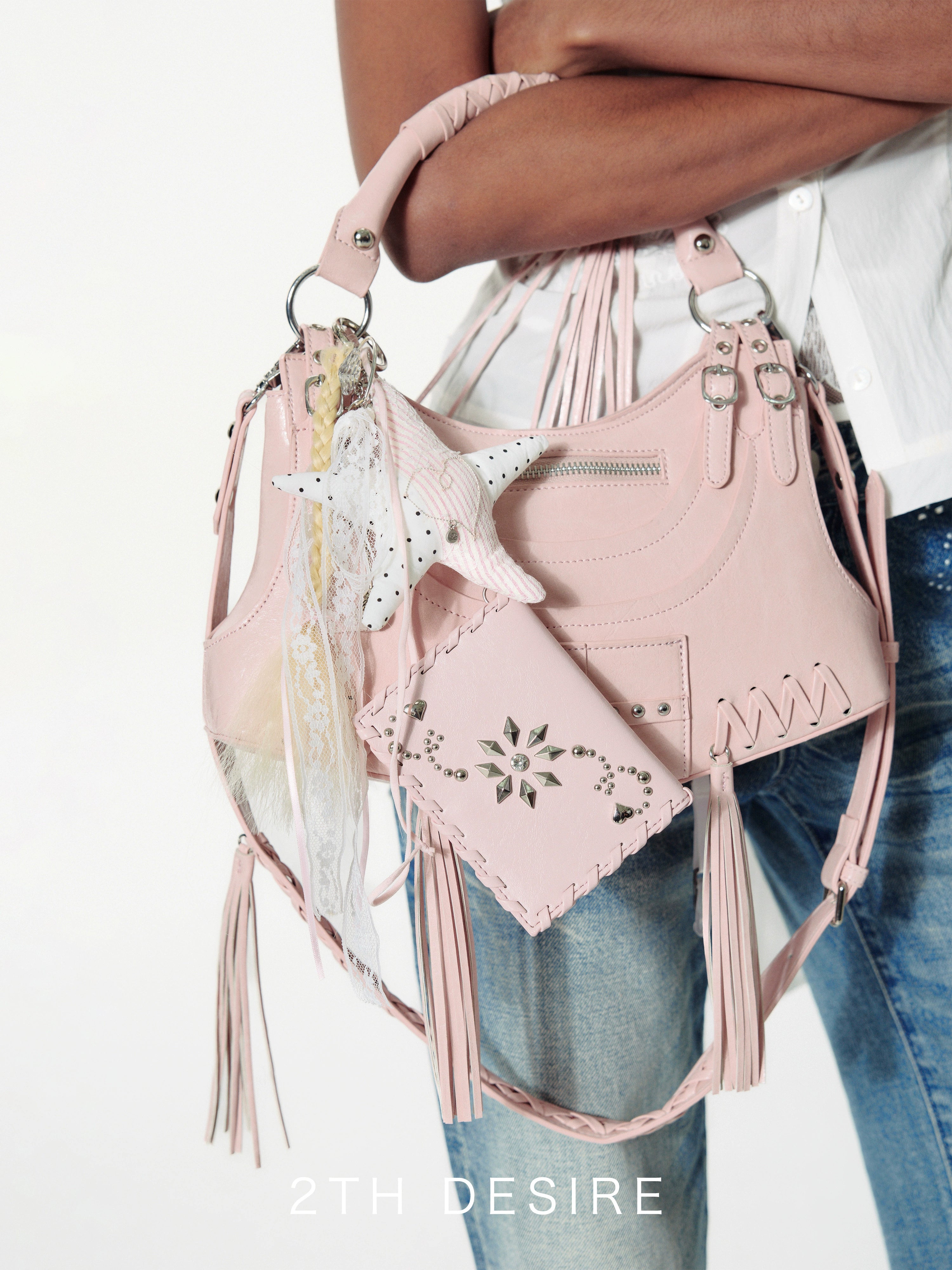 2th Desire复古朋克爱心花朵环绕式铆钉编织拉链卡包两折卡夹钱包