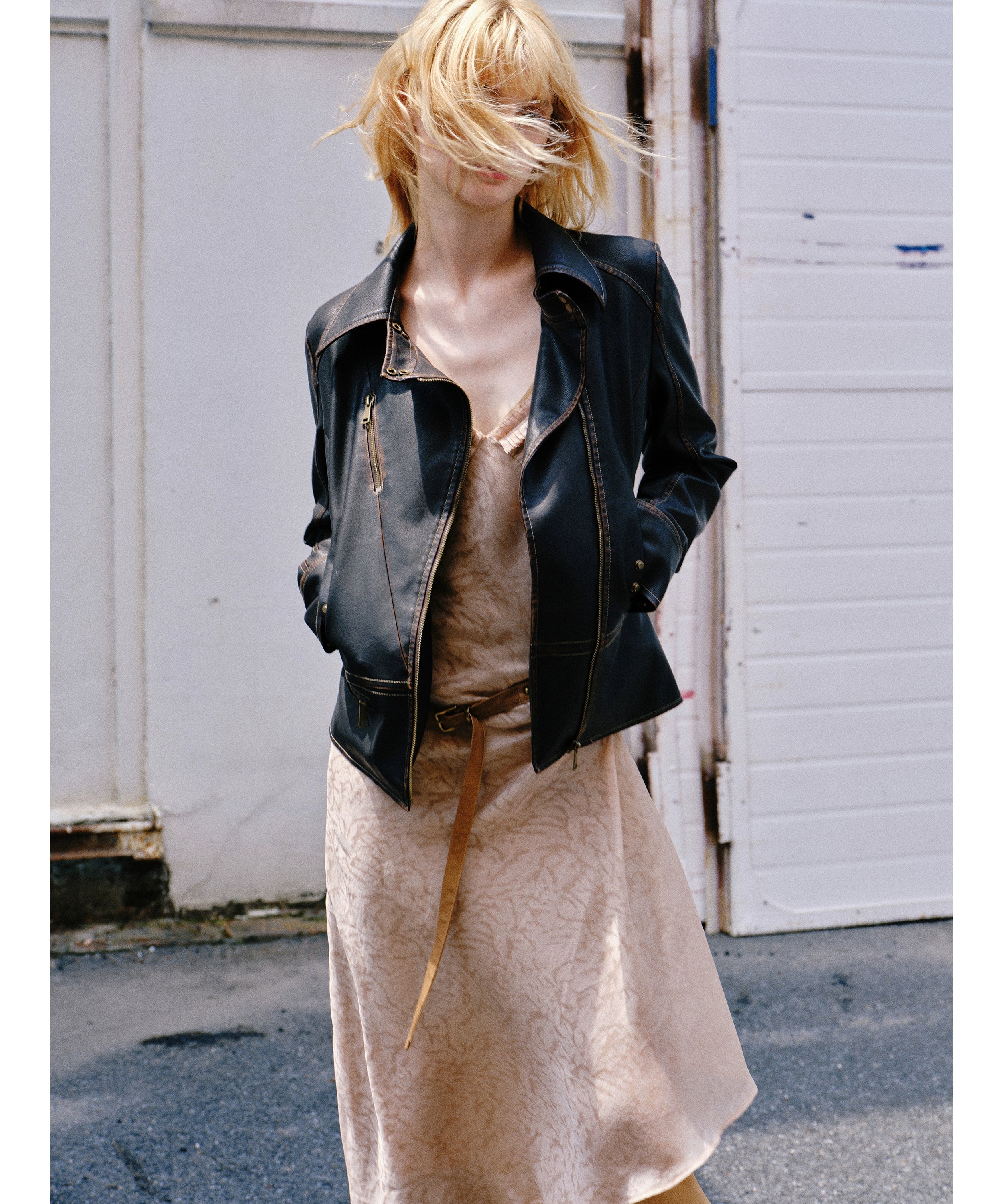 2th Desire美式复古辣妹修身机车服设计感朋克短款皮夹克外套上衣