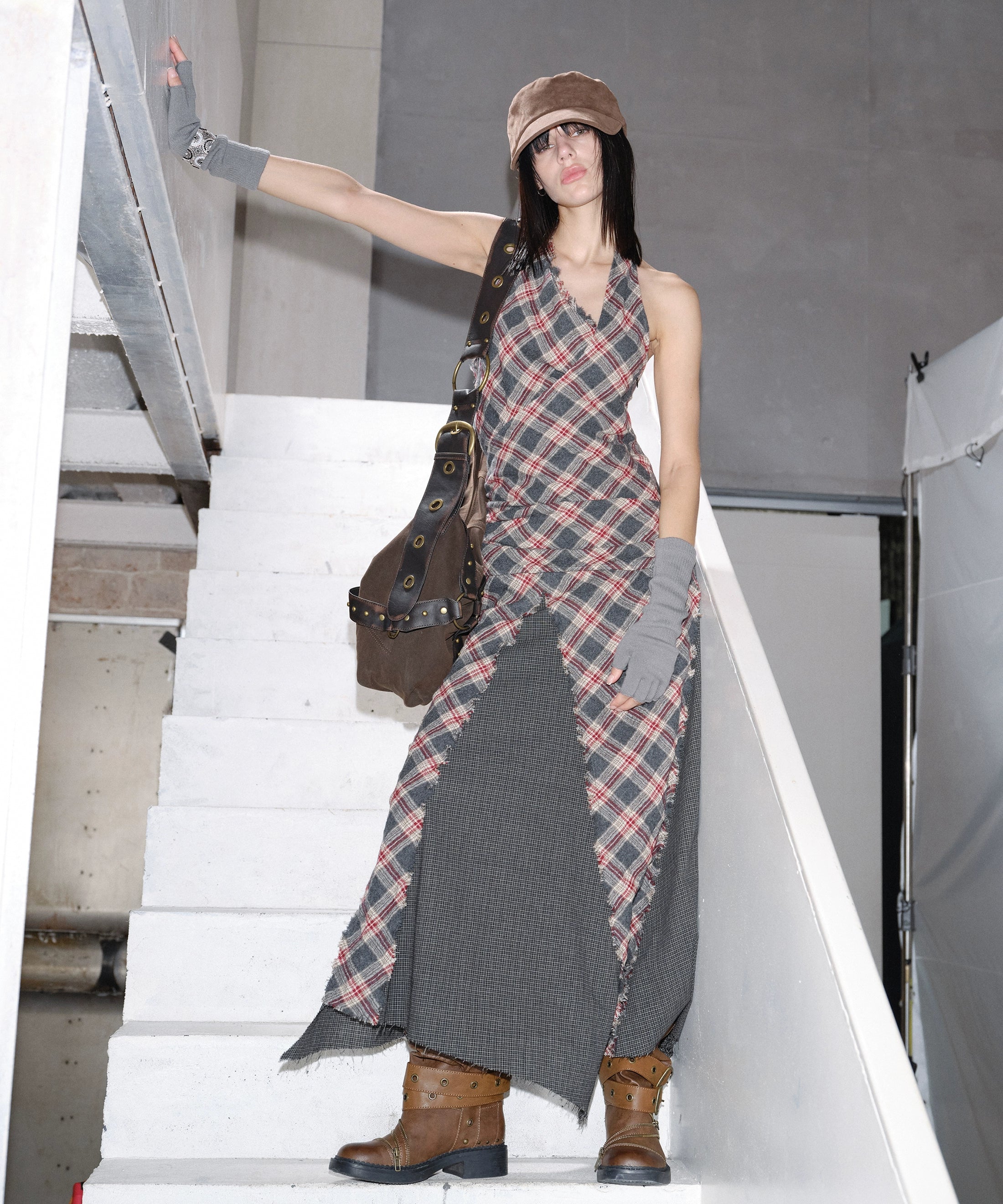 2th Desire流浪风羊毛复古格纹拼接挂脖连衣裙 干洗羊毛请勿水洗