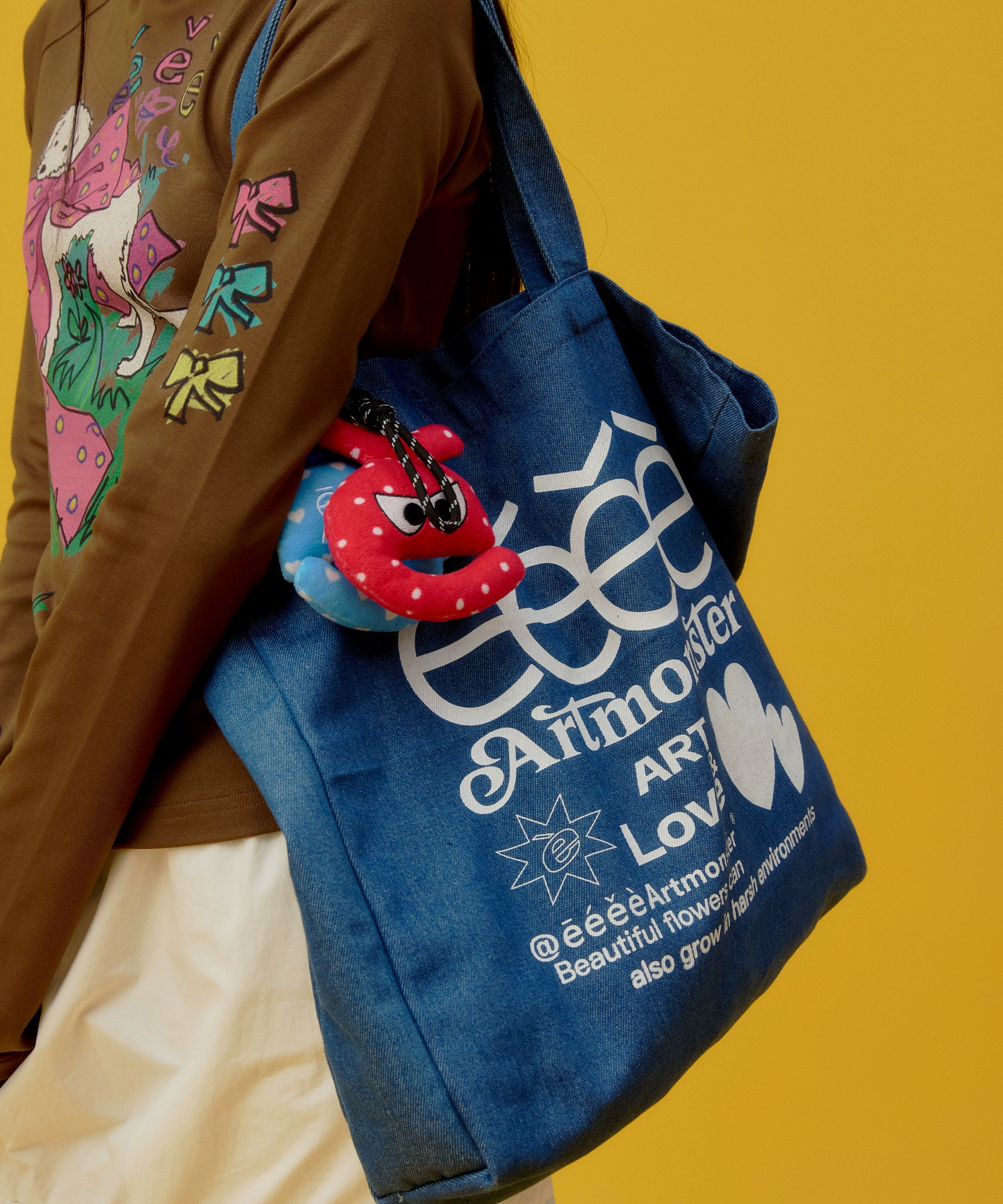 eeeeArtmonster“百宝袋”蓝色单肩包拎包字母爱心帆布包通勤包