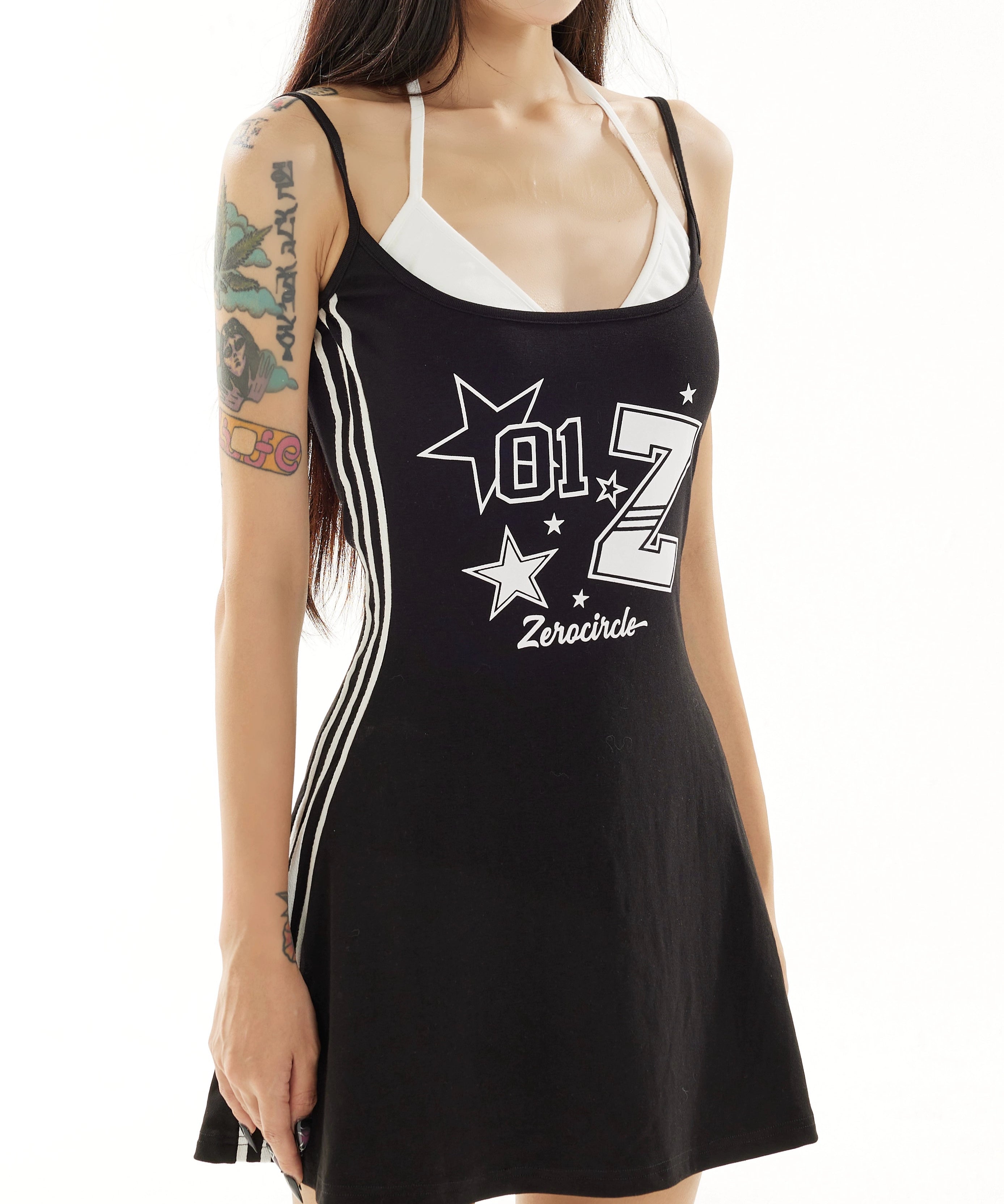 野生zero黑白黄色假两件印花吊带连衣裙女夏修身显瘦又甜又辣裙子