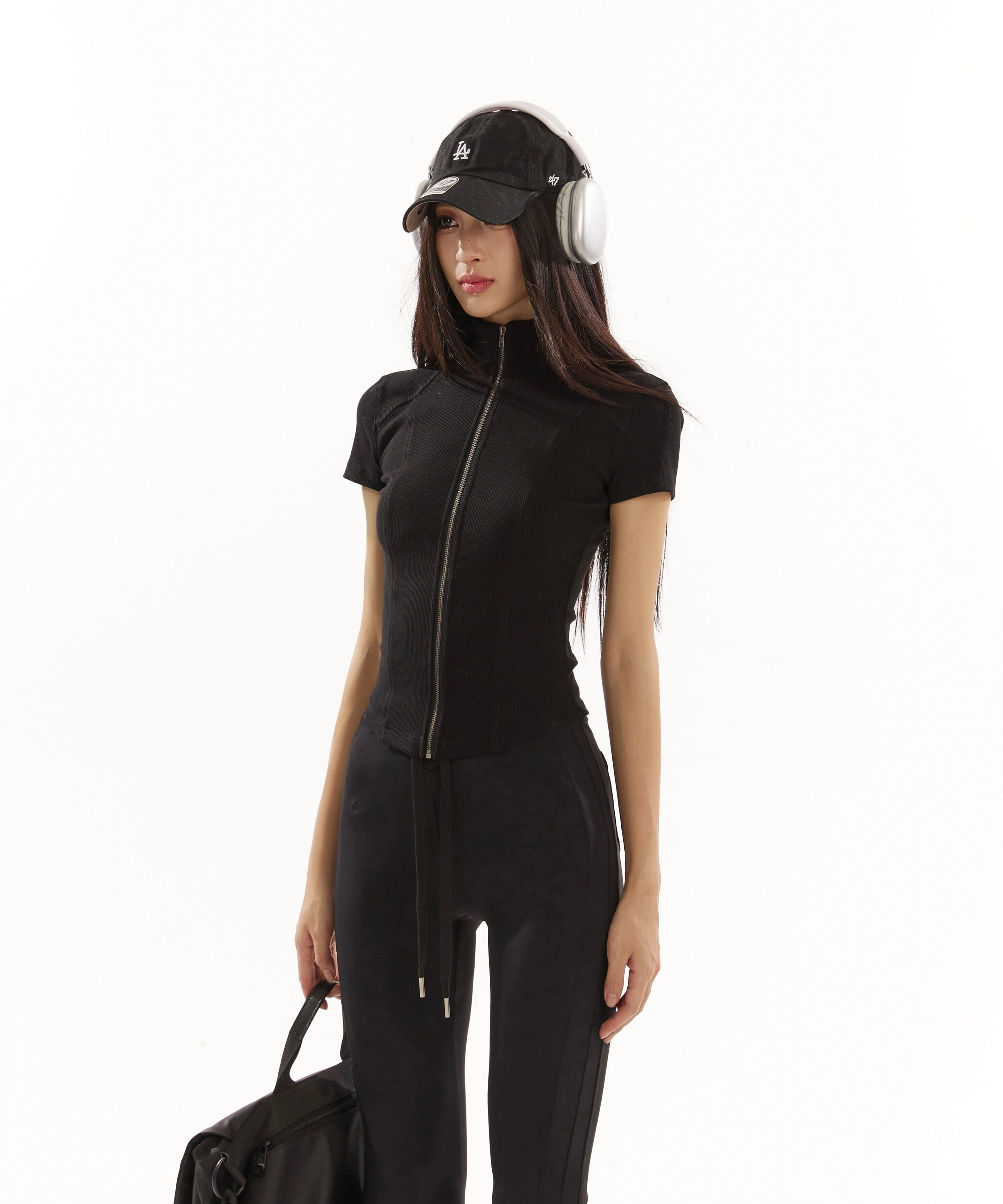 野生zero 黑灰色拉链开衫立领针织上衣女夏季修身显瘦正肩短袖t恤