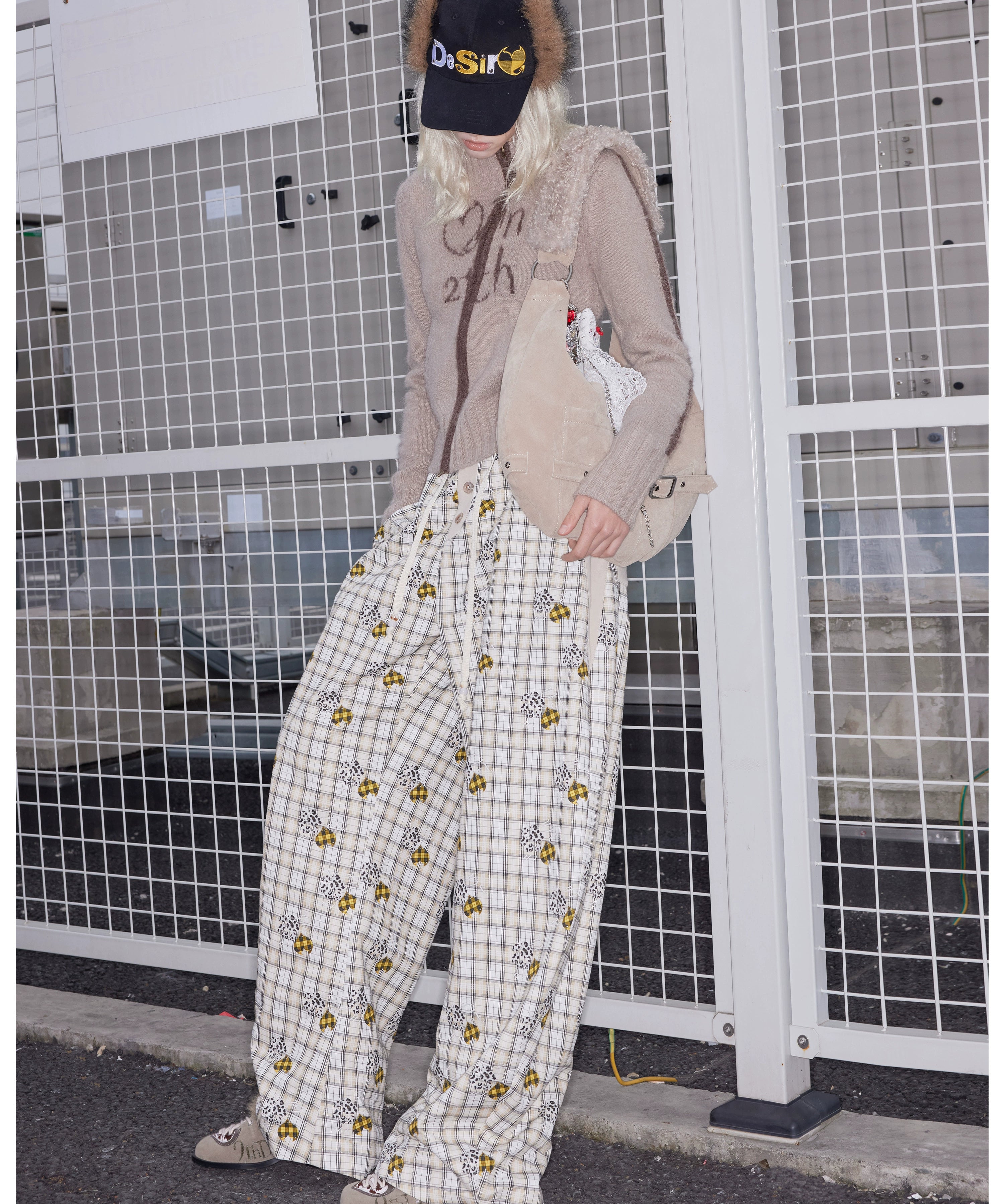 2th Desire莱赛尔定织原创恶魔爱心小狗爪印格纹串珠休闲香蕉裤女