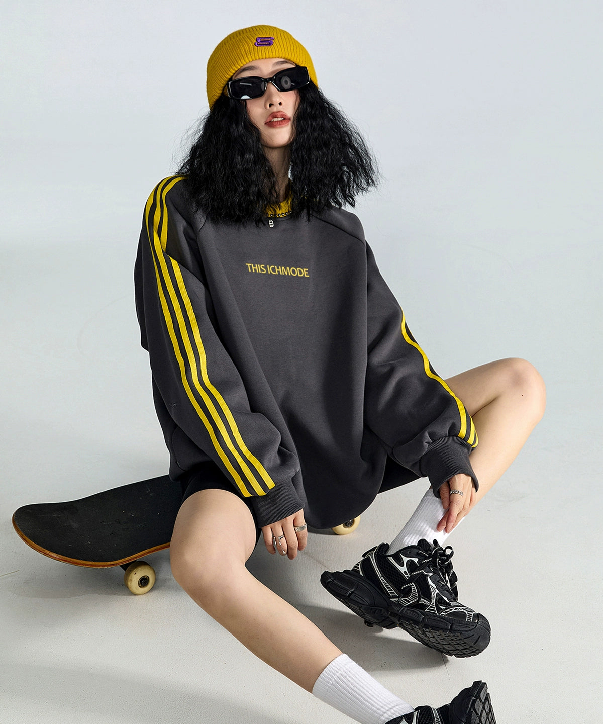 ICH MODE 美式复古条纹圆领卫衣女秋宽松运动上衣外套2025新款