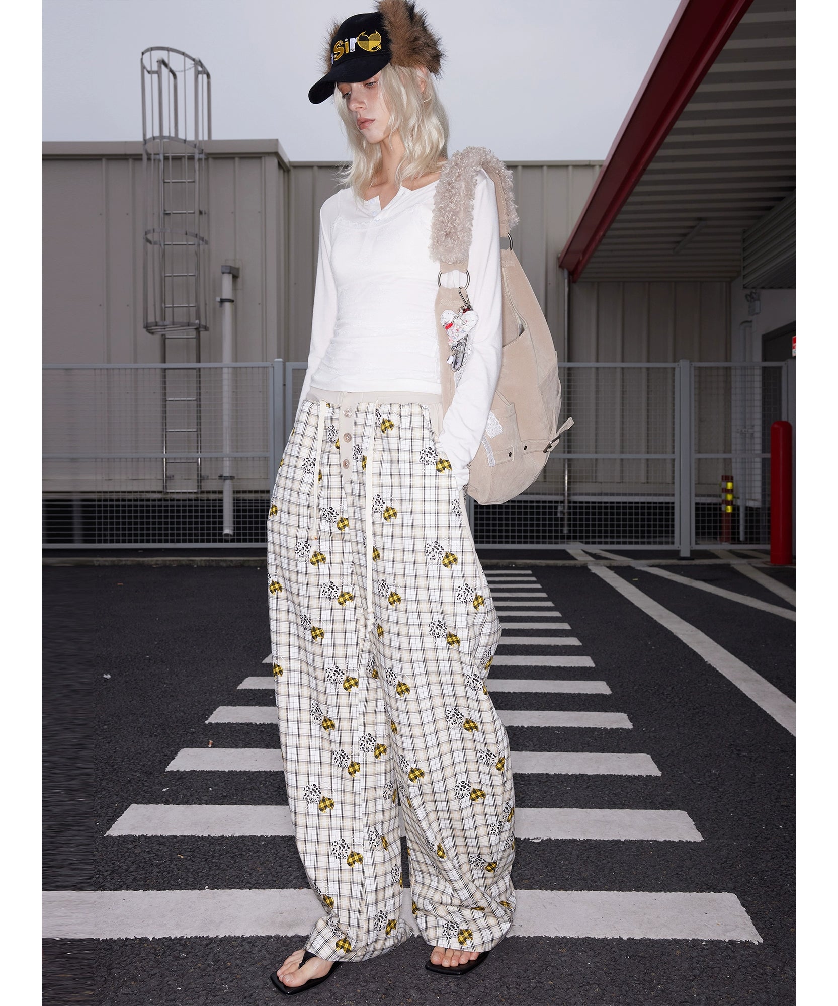 2th Desire莱赛尔定织原创恶魔爱心小狗爪印格纹串珠休闲香蕉裤女