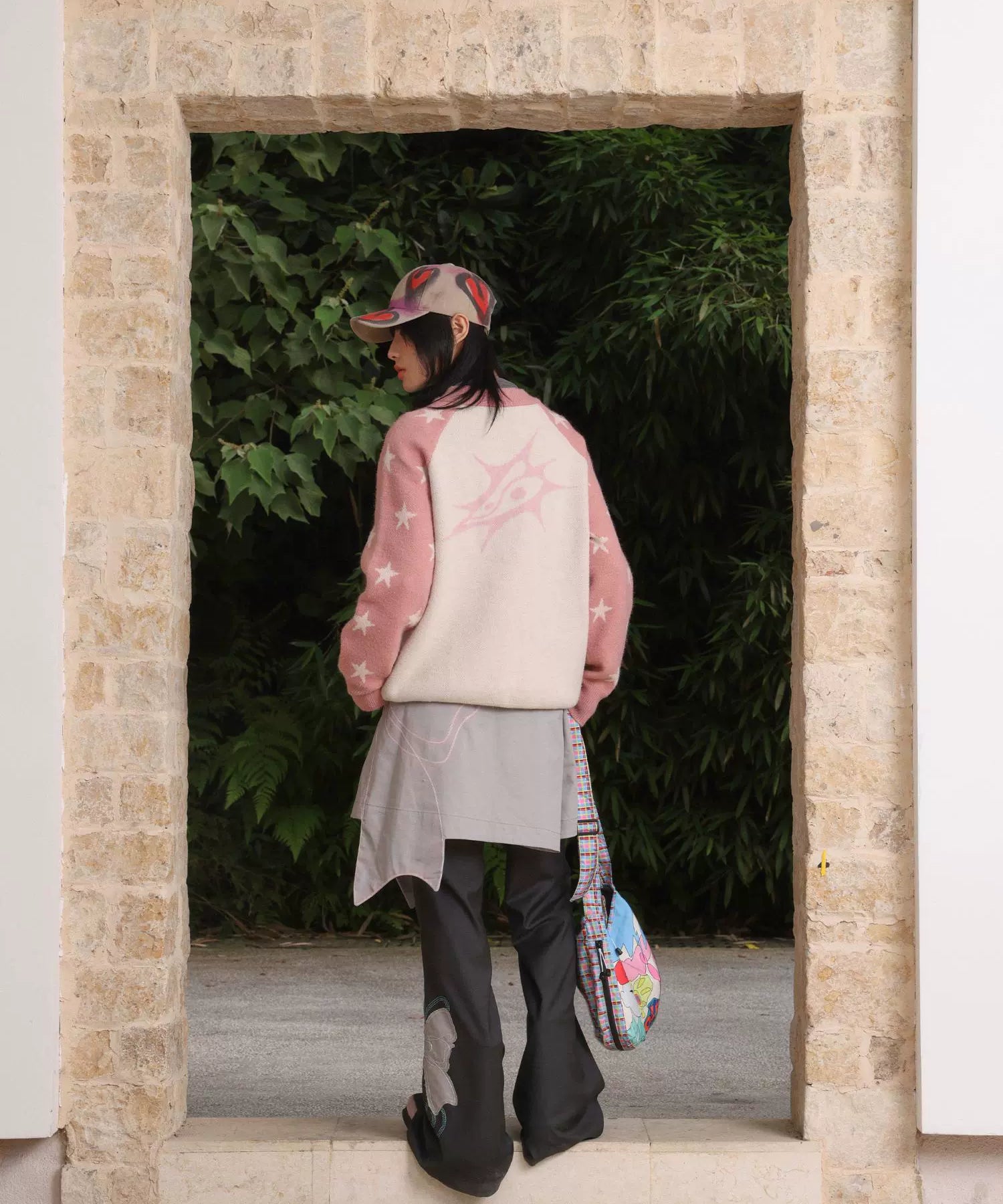 “电子樱桃”| eeeeArtmonster24FW创意樱桃印花拼色重磅圆领毛衣