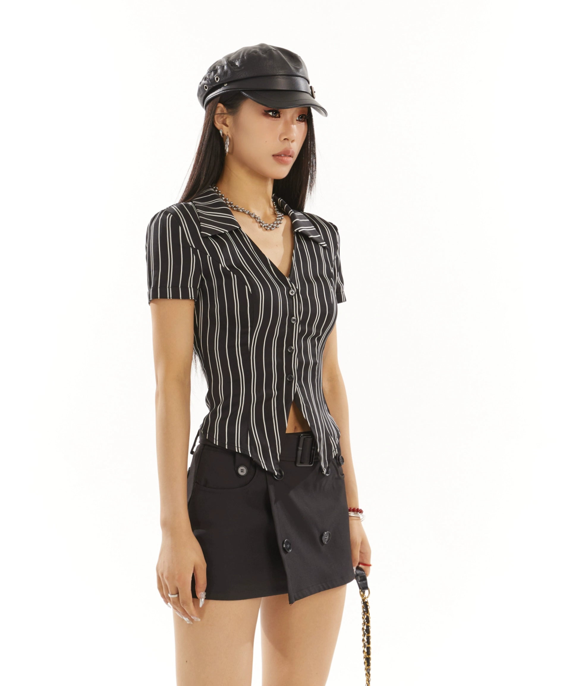 野生zero 条纹短袖衬衫女夏季小众设计感辣妹正肩显瘦修身v领上衣