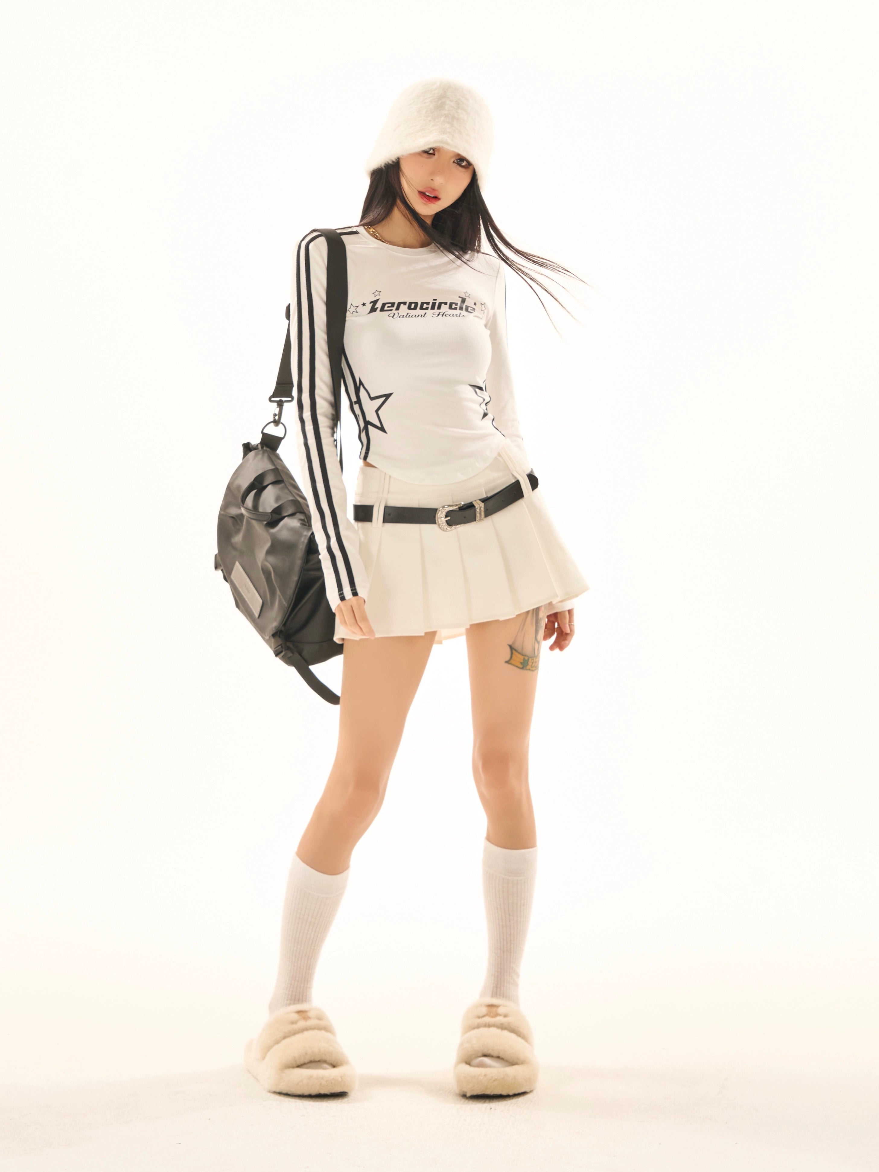 野生zerocircle白红色正肩长袖t恤女春夏辣妹修身印花u型下摆上衣