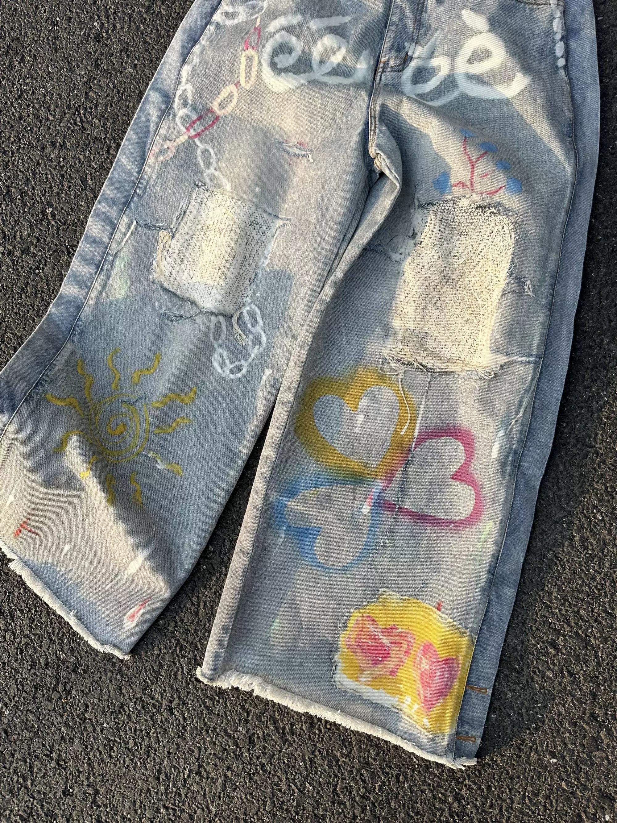 “粉刷匠”| eeee手绘爱心涂鸦重工设计牛仔裤3D破洞印花阔腿裤