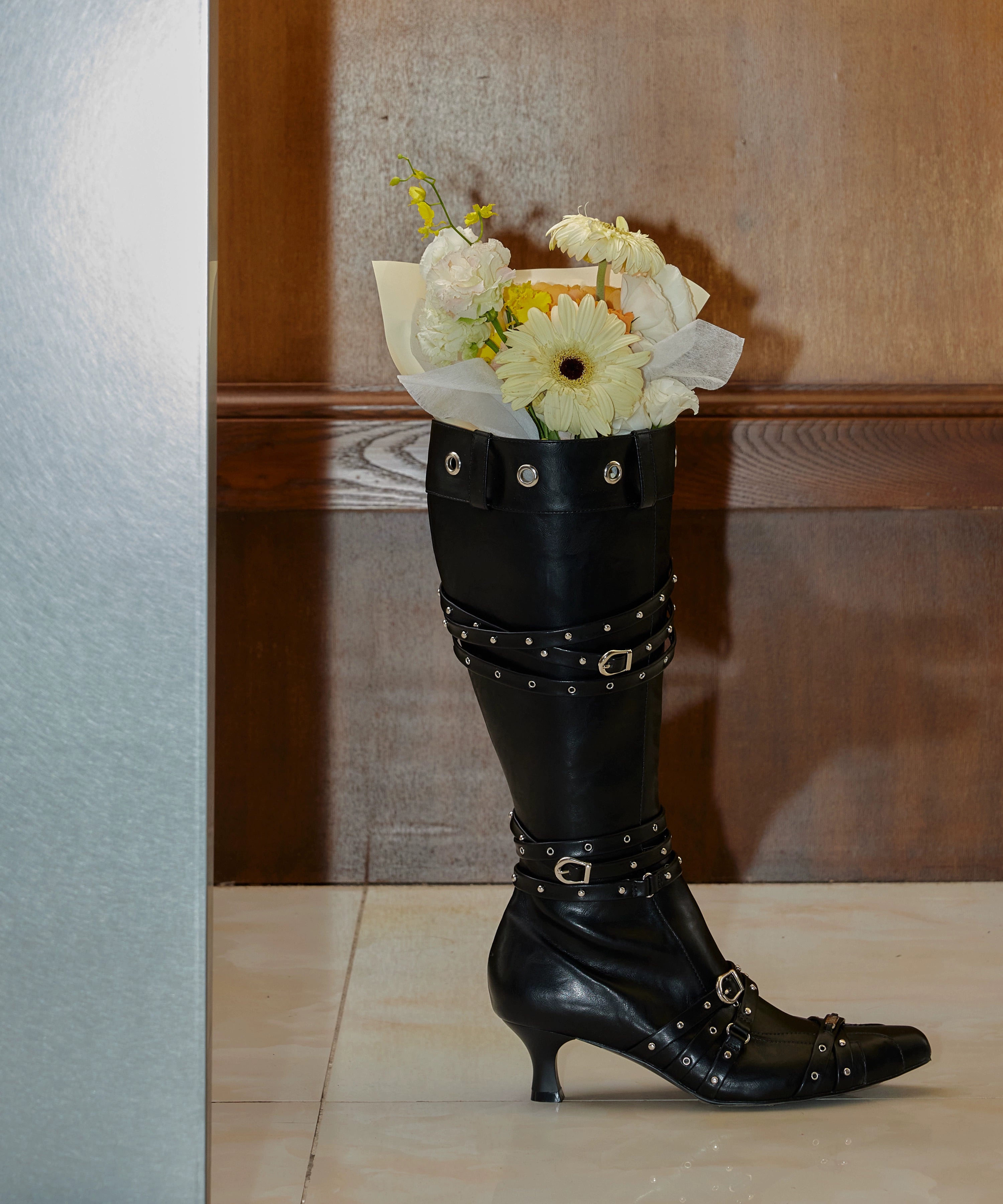 【安宥真同款】2th Desire绑带气眼铆钉朋克长筒拉链尖头马丁靴