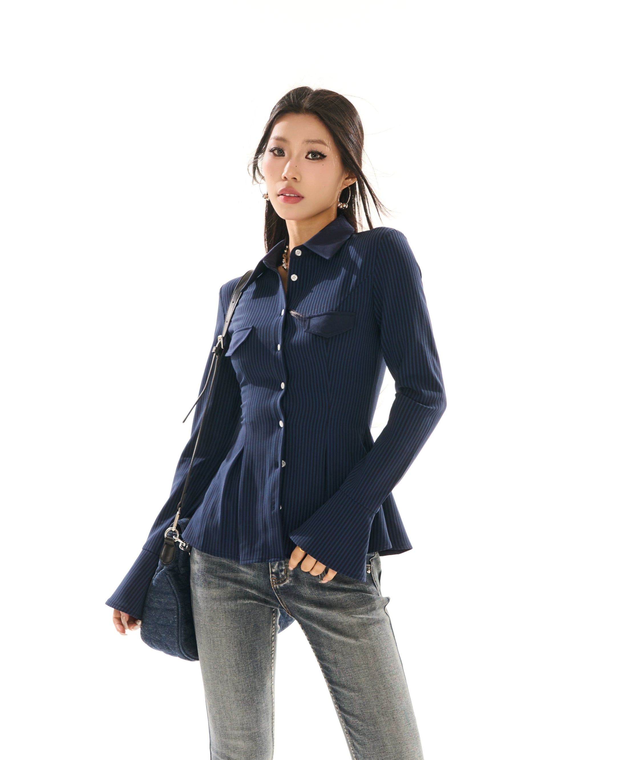 野生zerocircle蓝色条纹收腰衬衫女春辣妹修身显瘦正肩喇叭袖上衣