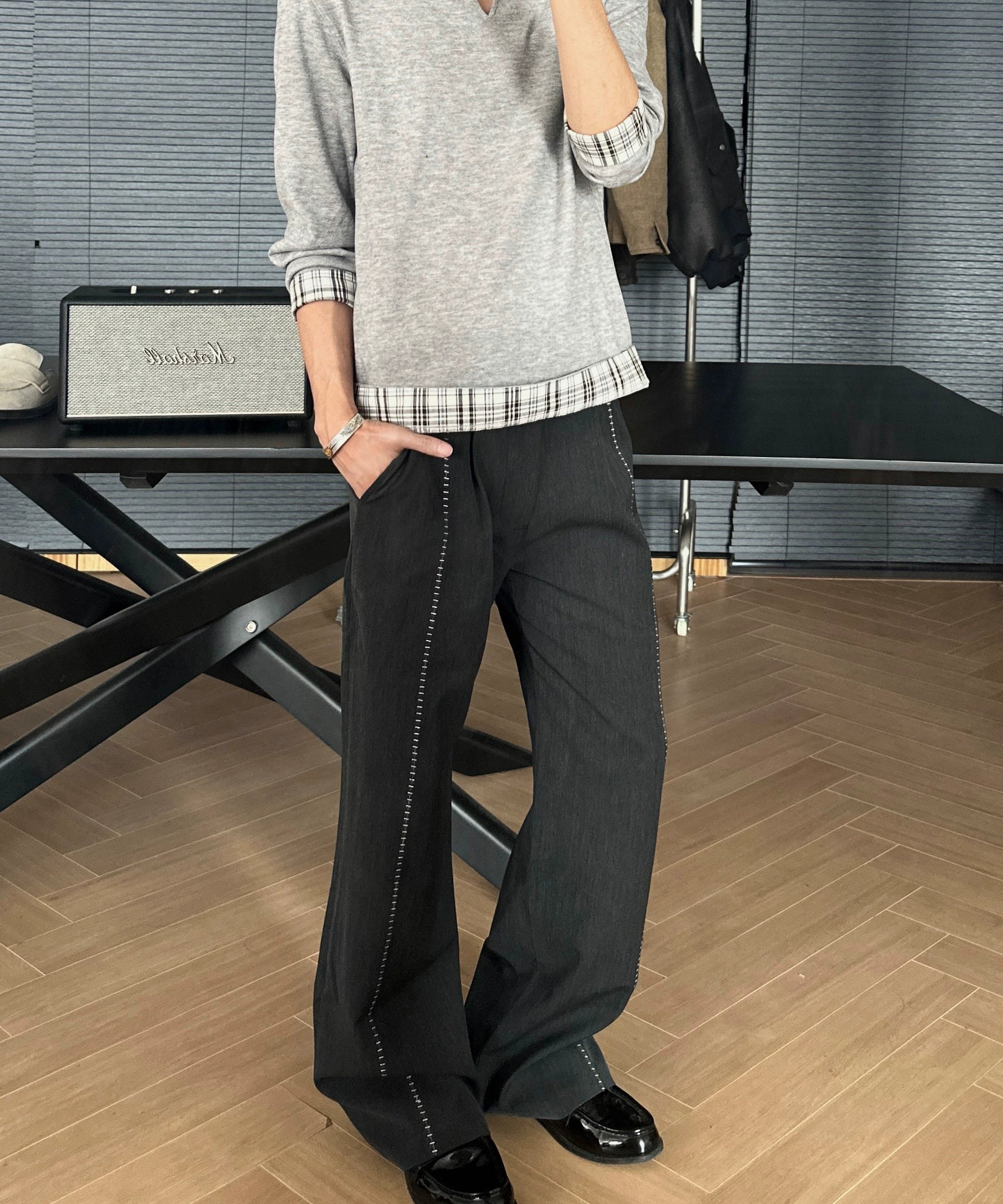 双色V领格纹拼接长袖T恤打底日常通勤搭配TERRAINCOGNITA25SS