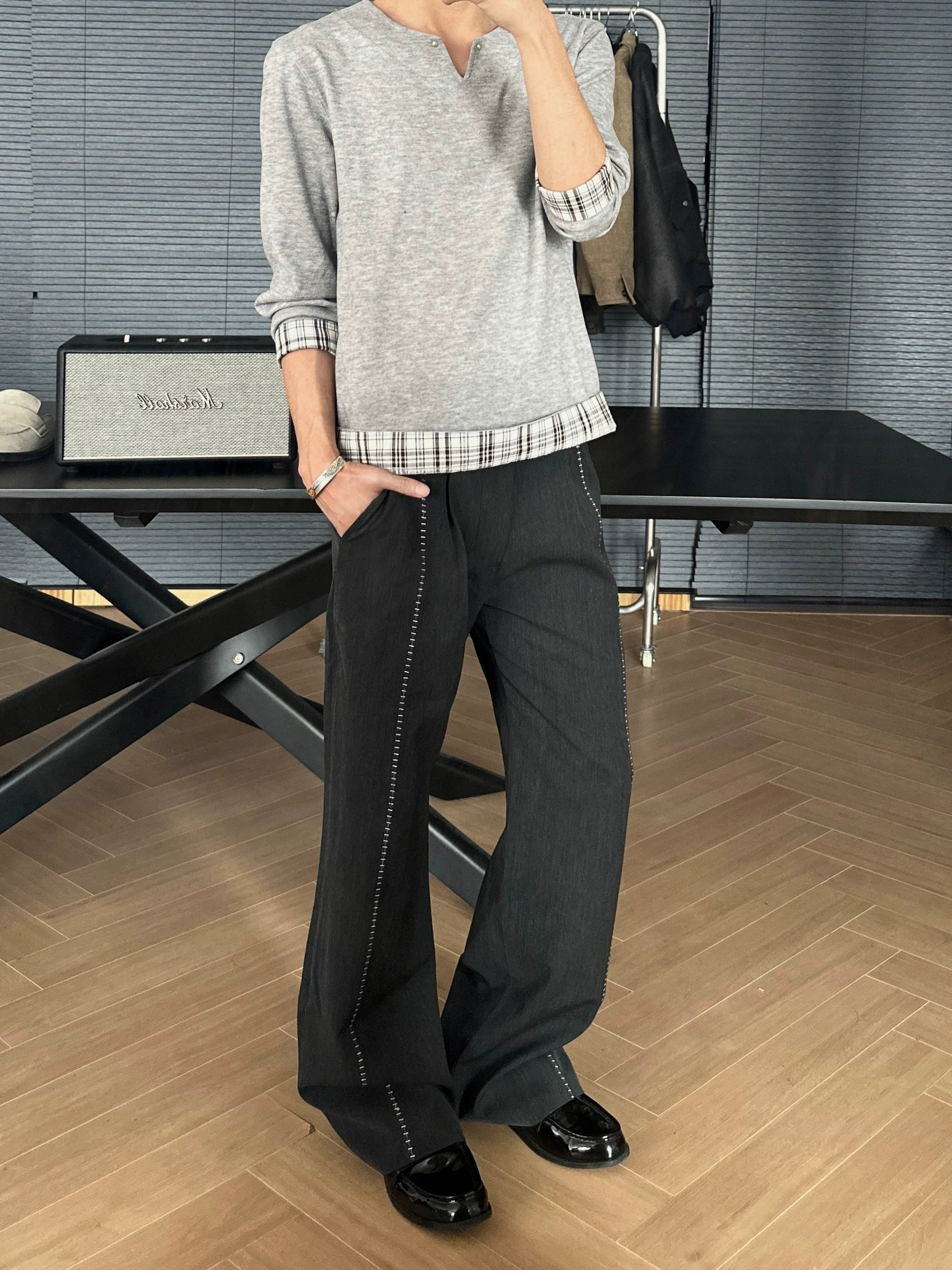 双色V领格纹拼接长袖T恤打底日常通勤搭配TERRAINCOGNITA25SS