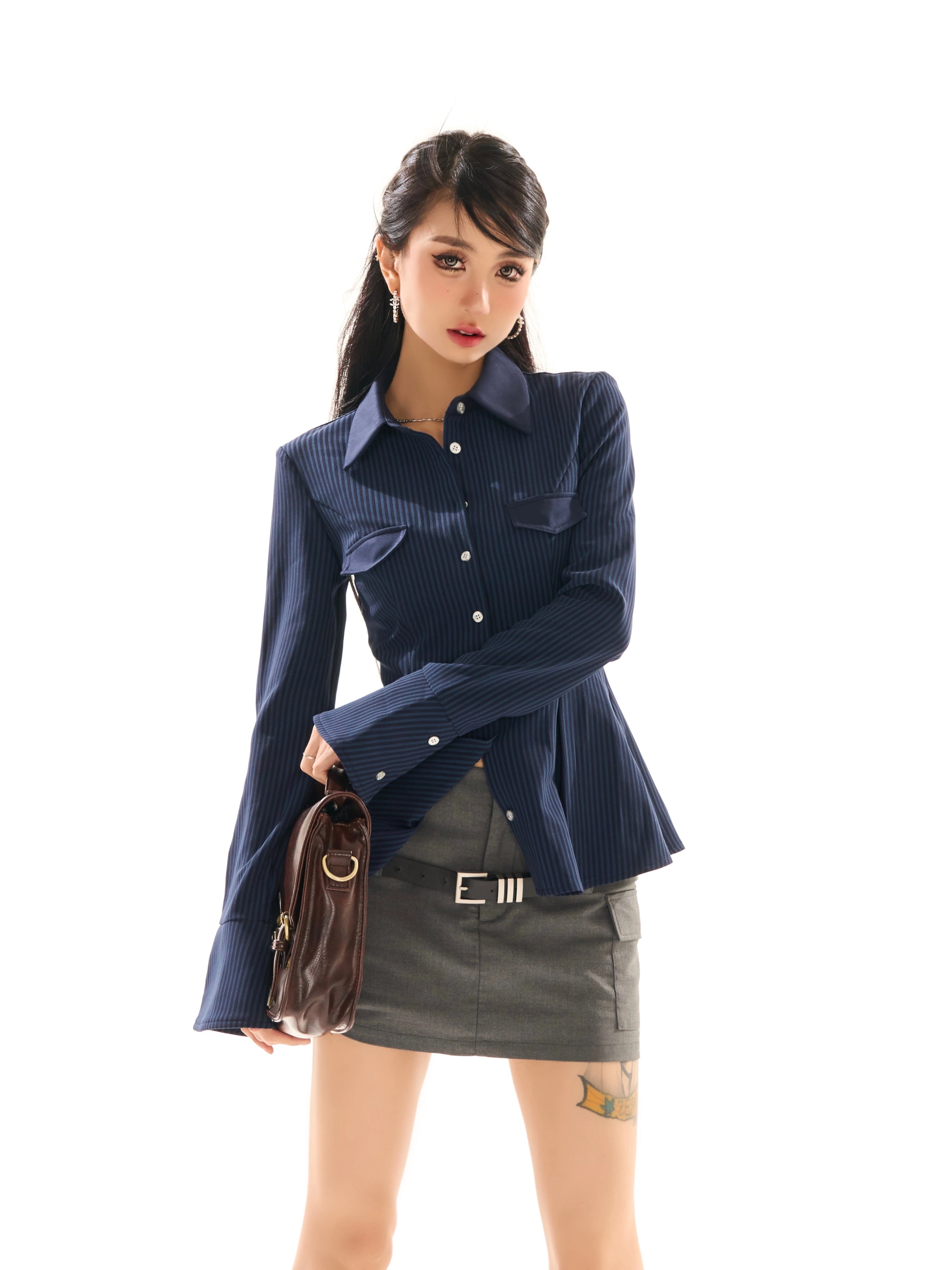 野生zerocircle蓝色条纹收腰衬衫女春辣妹修身显瘦正肩喇叭袖上衣