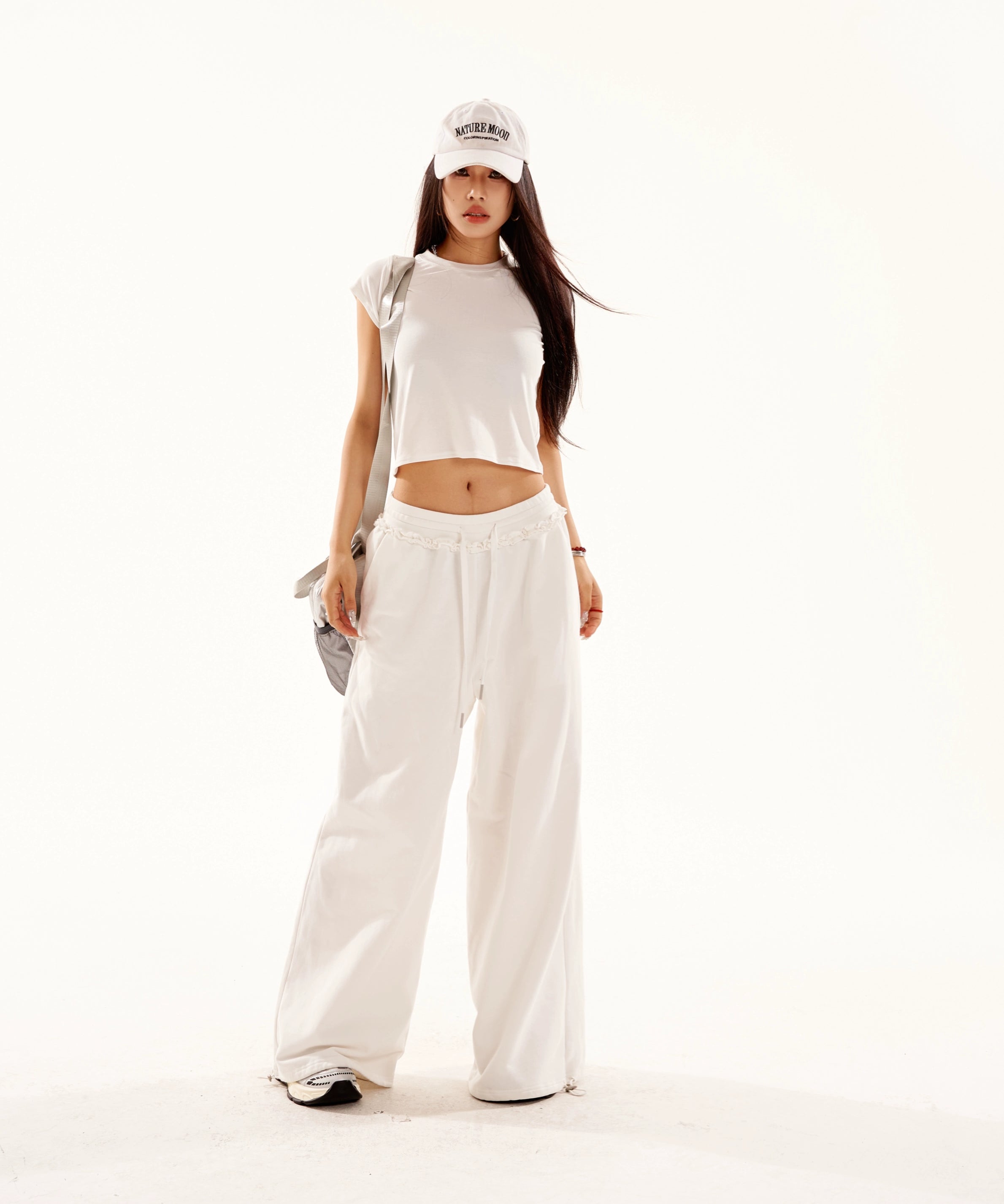 野生zero白黑灰色休闲裤女秋冬显瘦宽松慵懒风松弛感阔腿直筒裤子